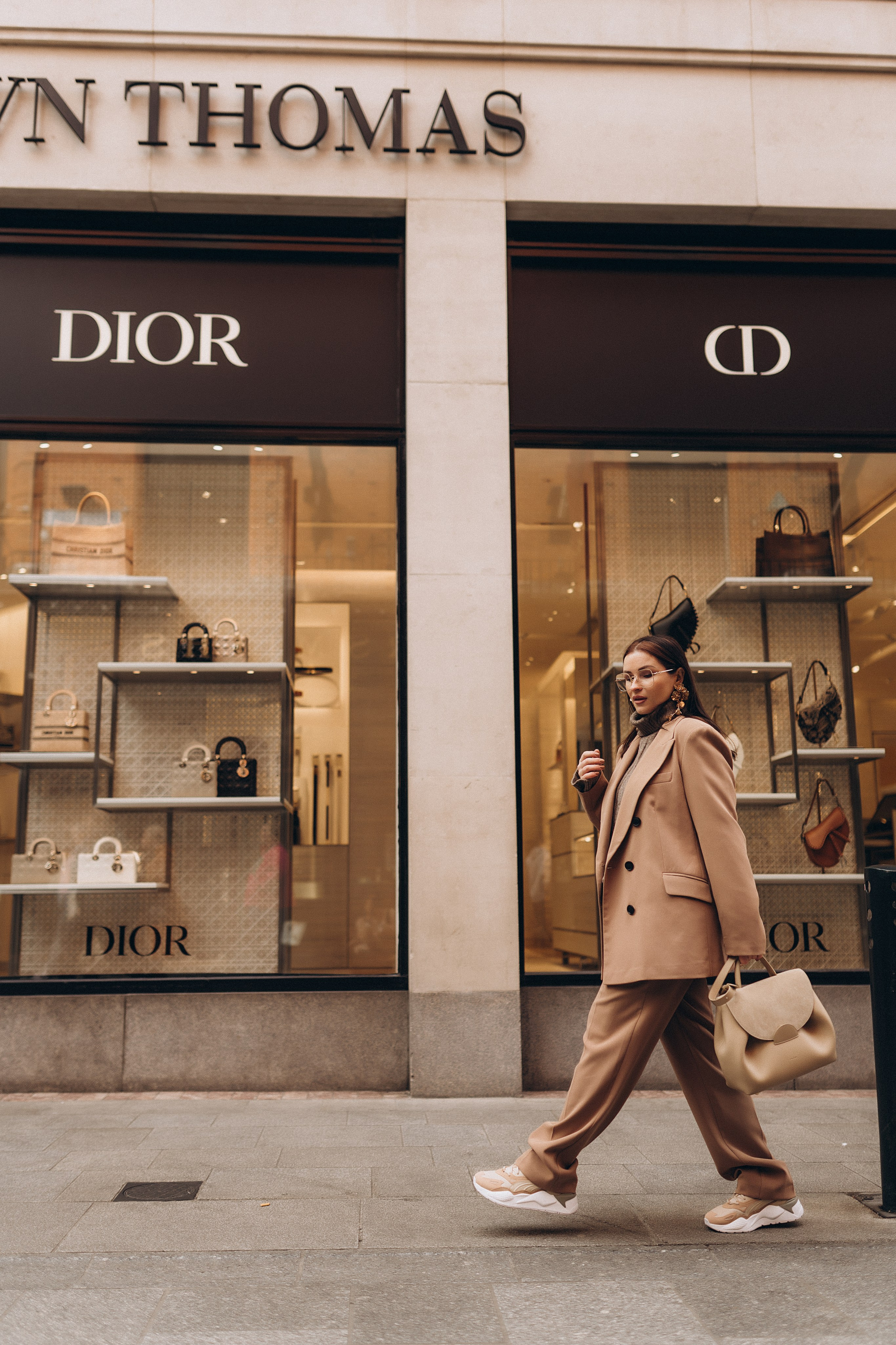 Natalie: city vibes. Main