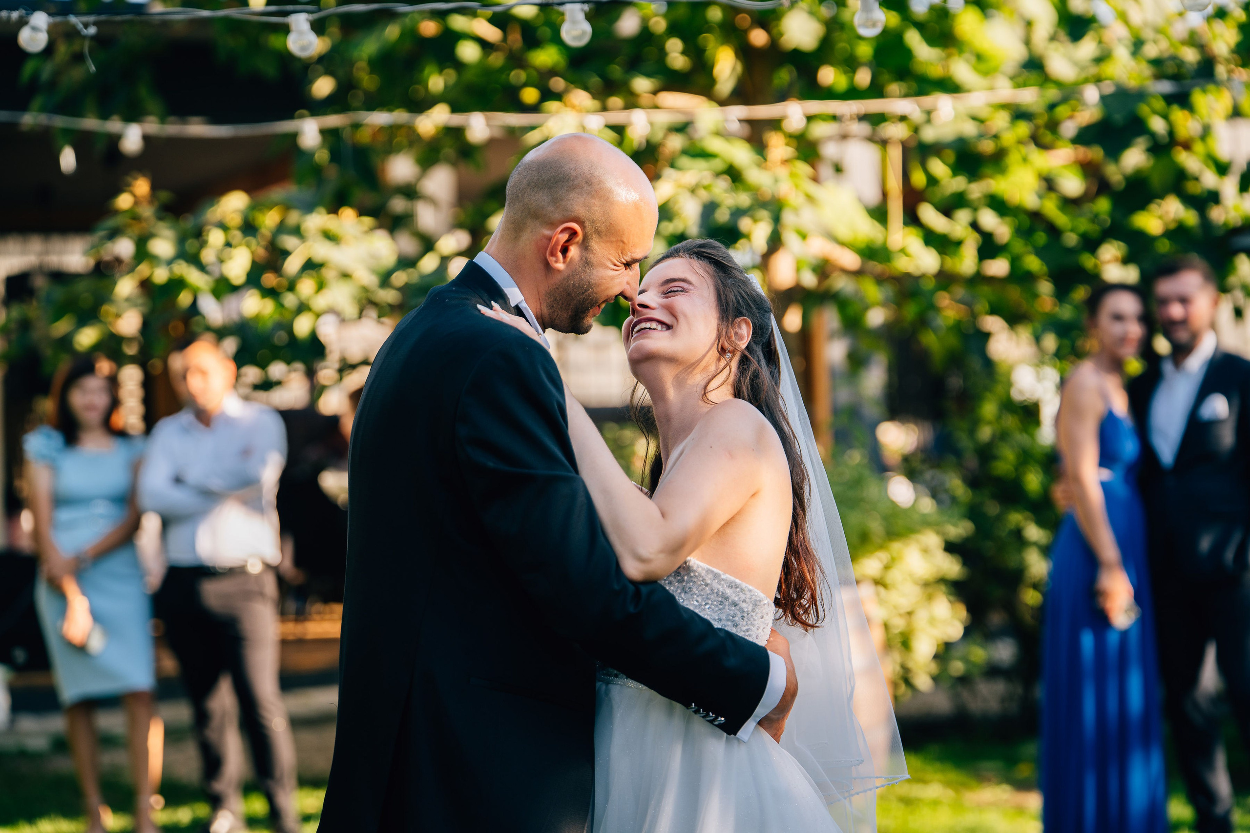 Roxana, Lucian & un început în trei. Liviu Andrei - Fotograf