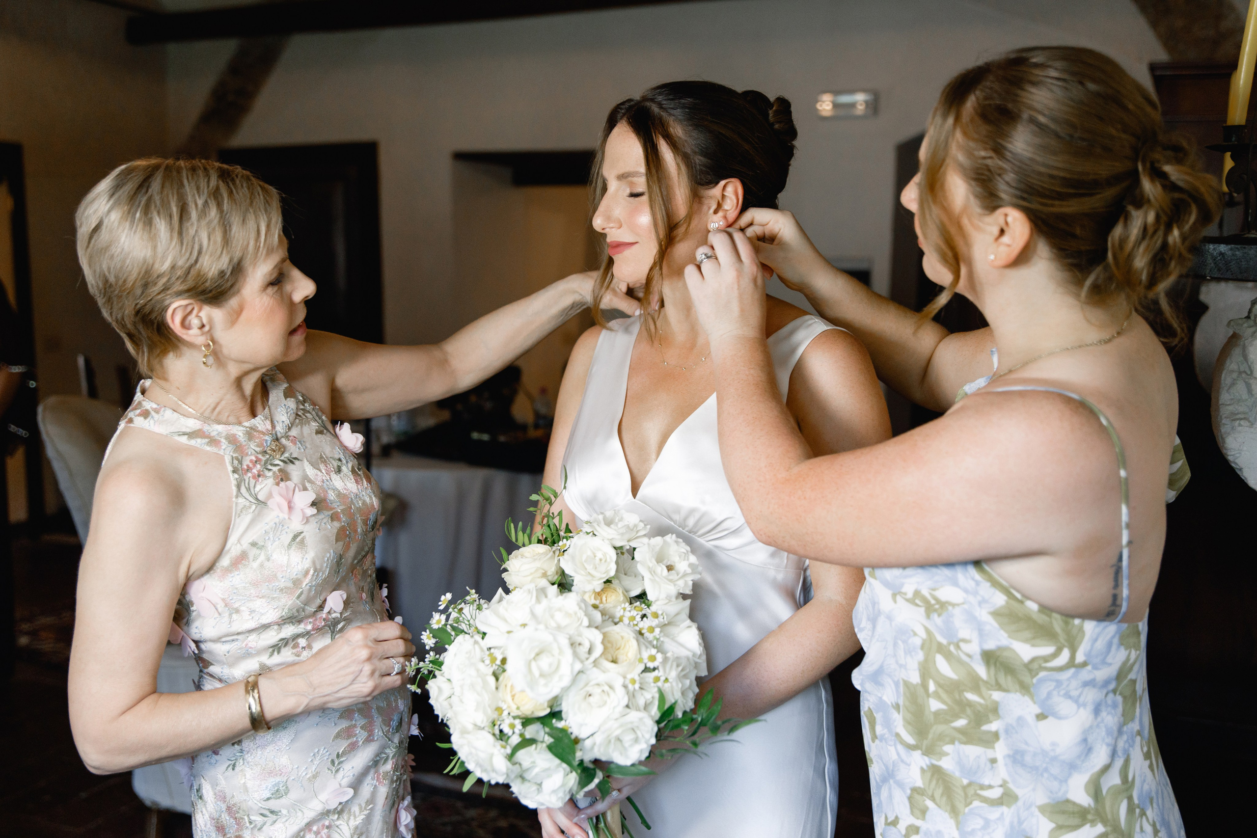 Wedding photographer Italy Rome, Tuscany, Lake Como, Sicily, Puglia. Wedding Photographer Rome Tuscany Como Sicily Puglia Amalfy Italy- Oksana Savenchuk