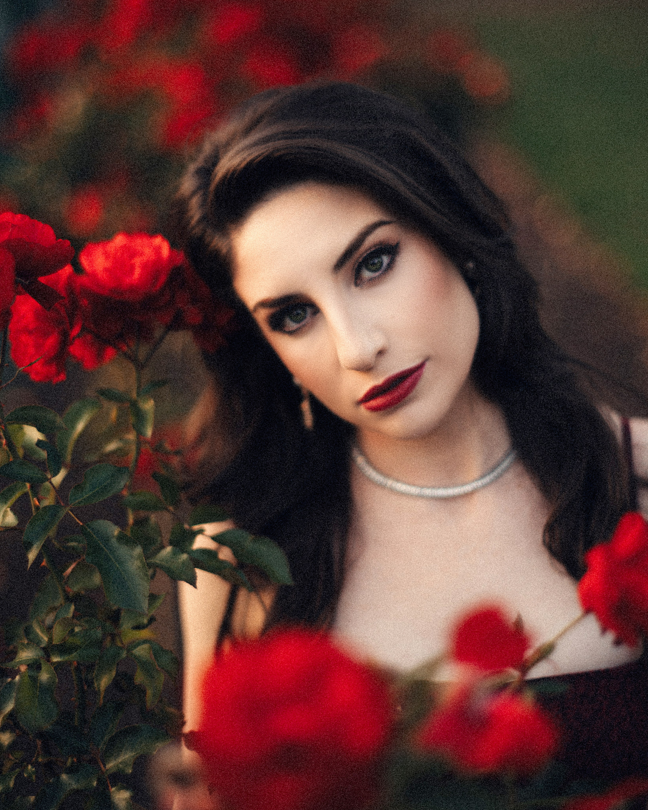 Autumn Vintage Photoshoot in London Kensington. Moth & Moss Photography