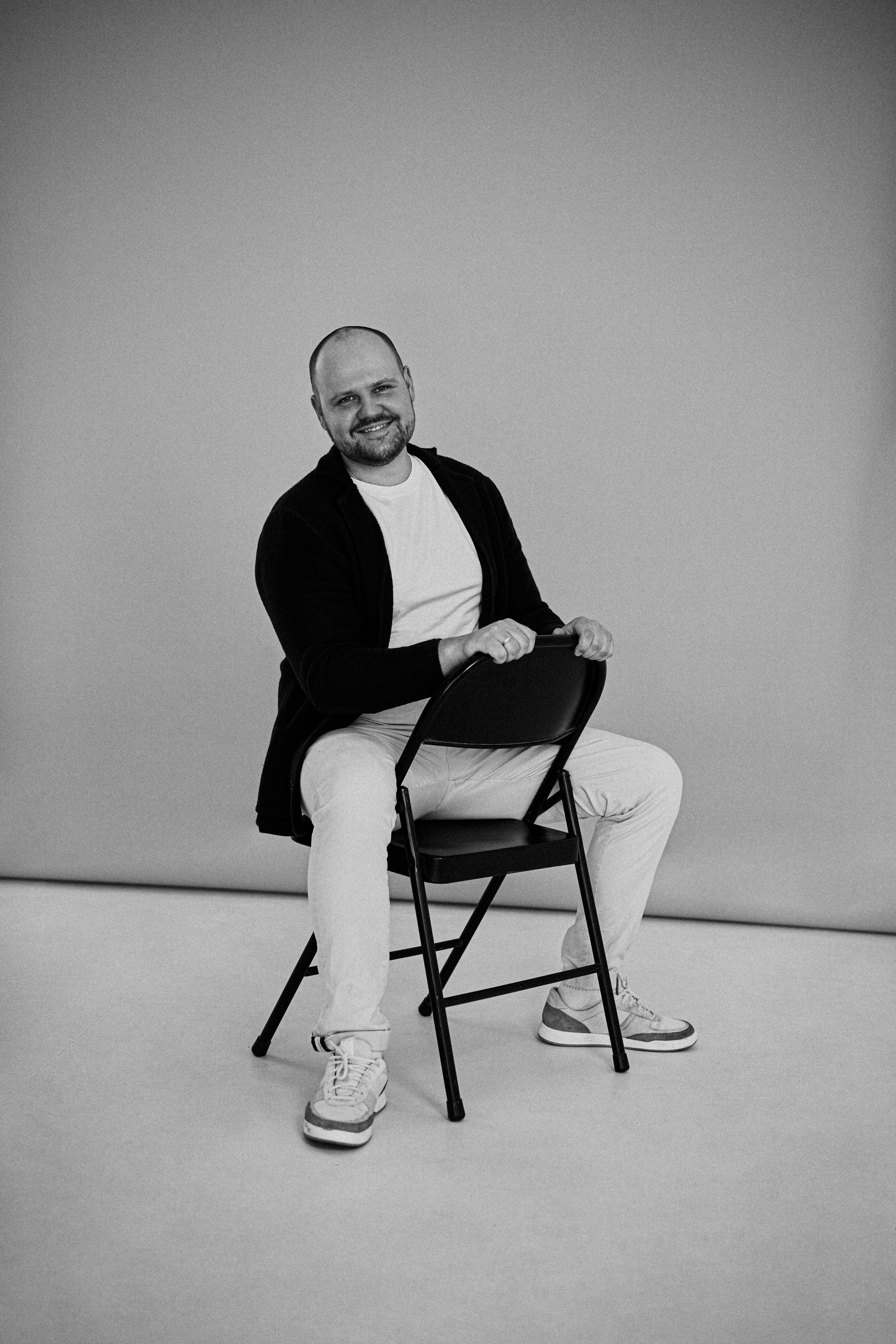 Денис. Бизнес портрет. Фотограф в Барселоне Жанна Захарченко