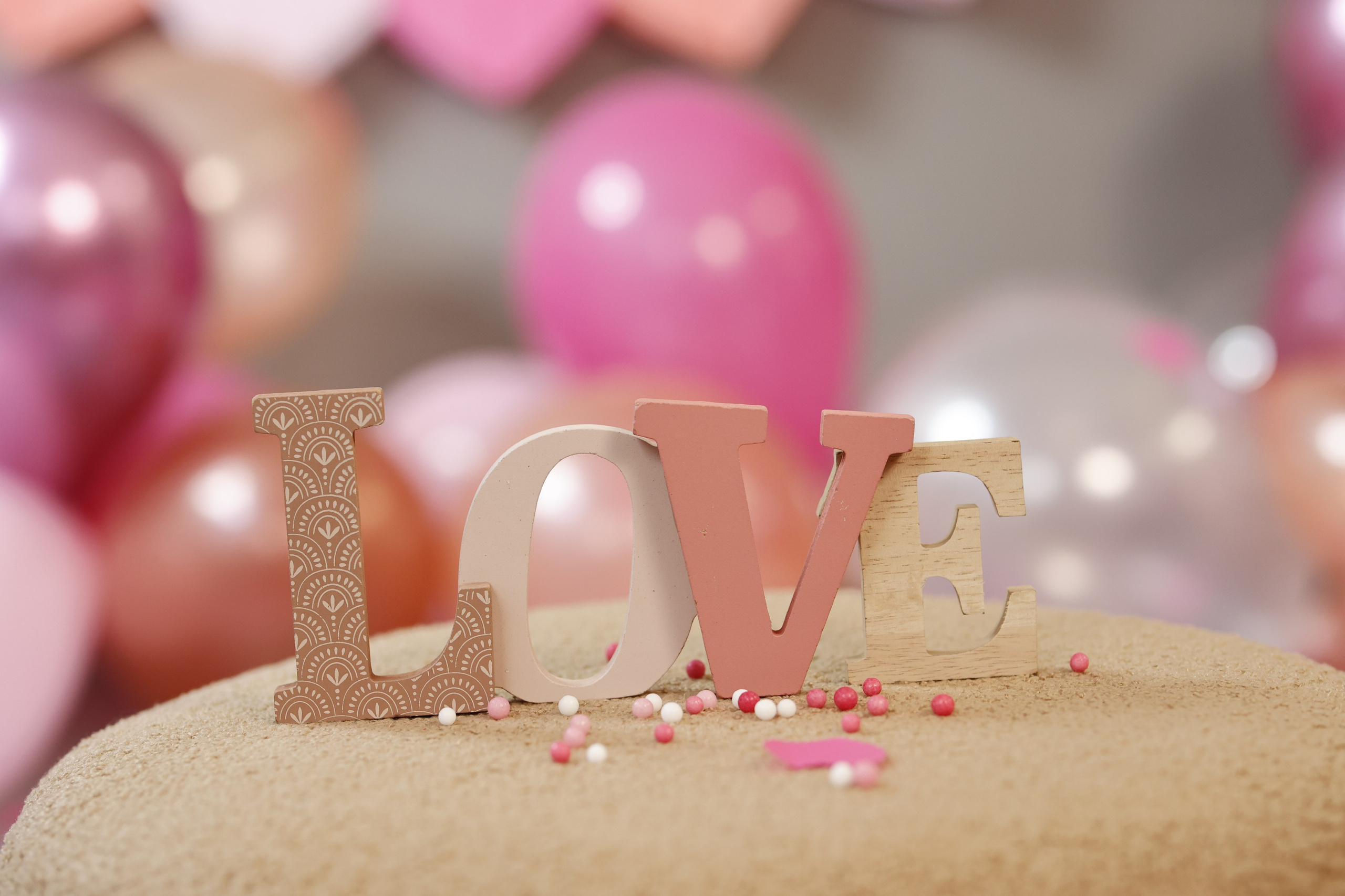 Séance photo grossesse – Moments magiques avant l’arrivée de bébé. Viktoria photo marseille