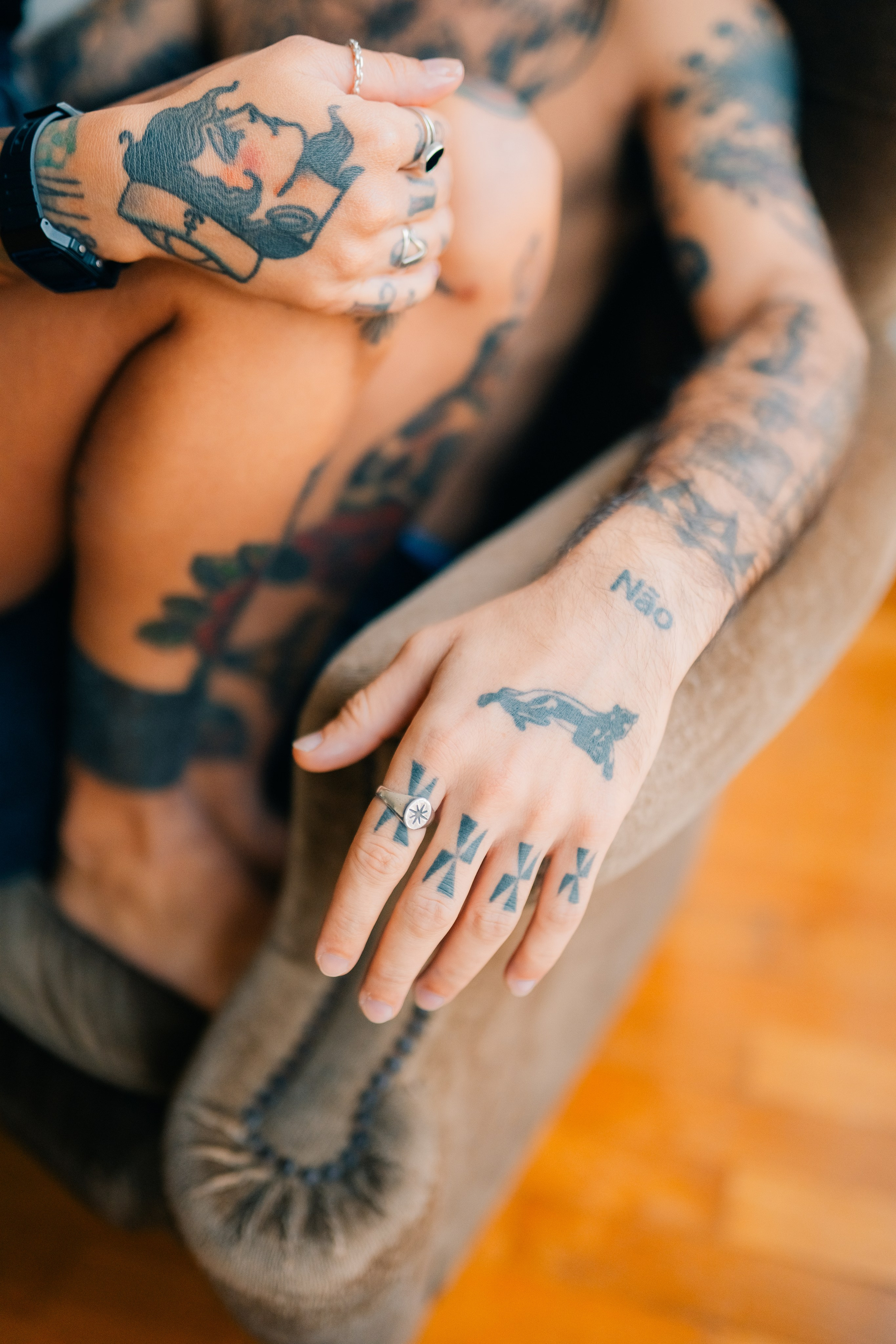 Dani & Rui at their apartment. Мария Шер. Профессиональный фотограф в городе Порту, Португалия