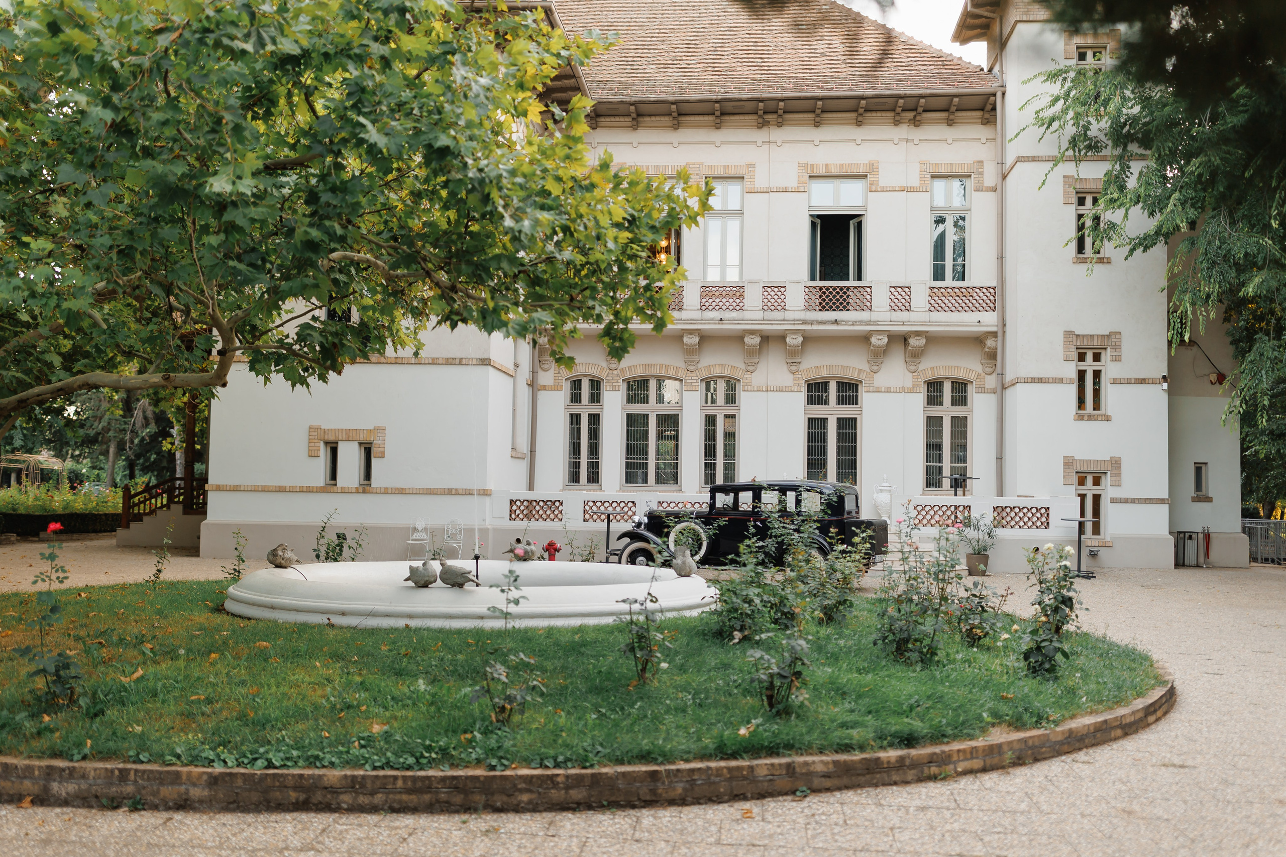 After Wedding Bianca + Nicu | Trash the dress Bucuresti | Domeniul Manasia. Fotograf nunta Bucuresti - Manu Ivanciu