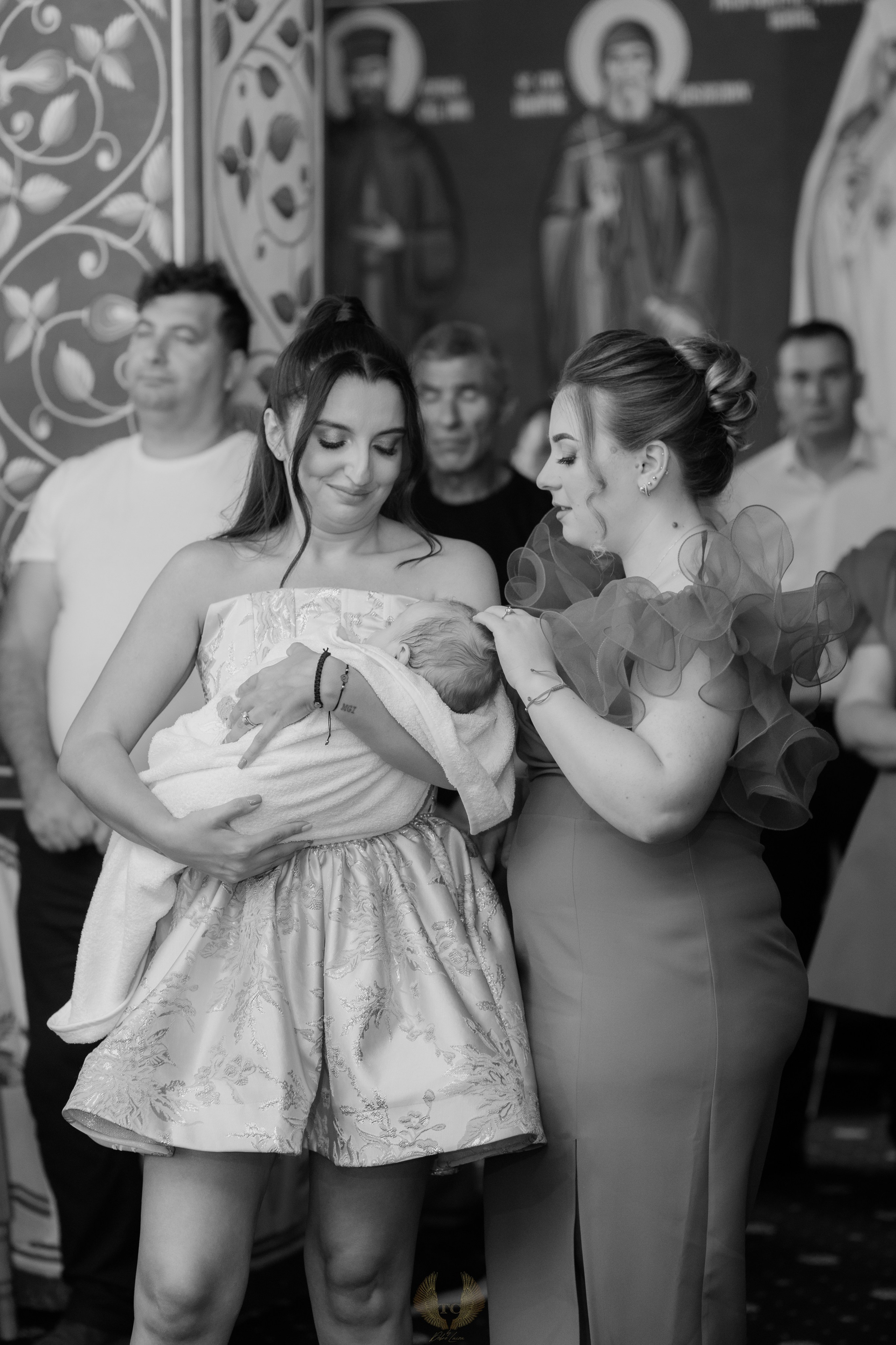 Eva Ioana. Fotograf si videograf — evenimente si studio