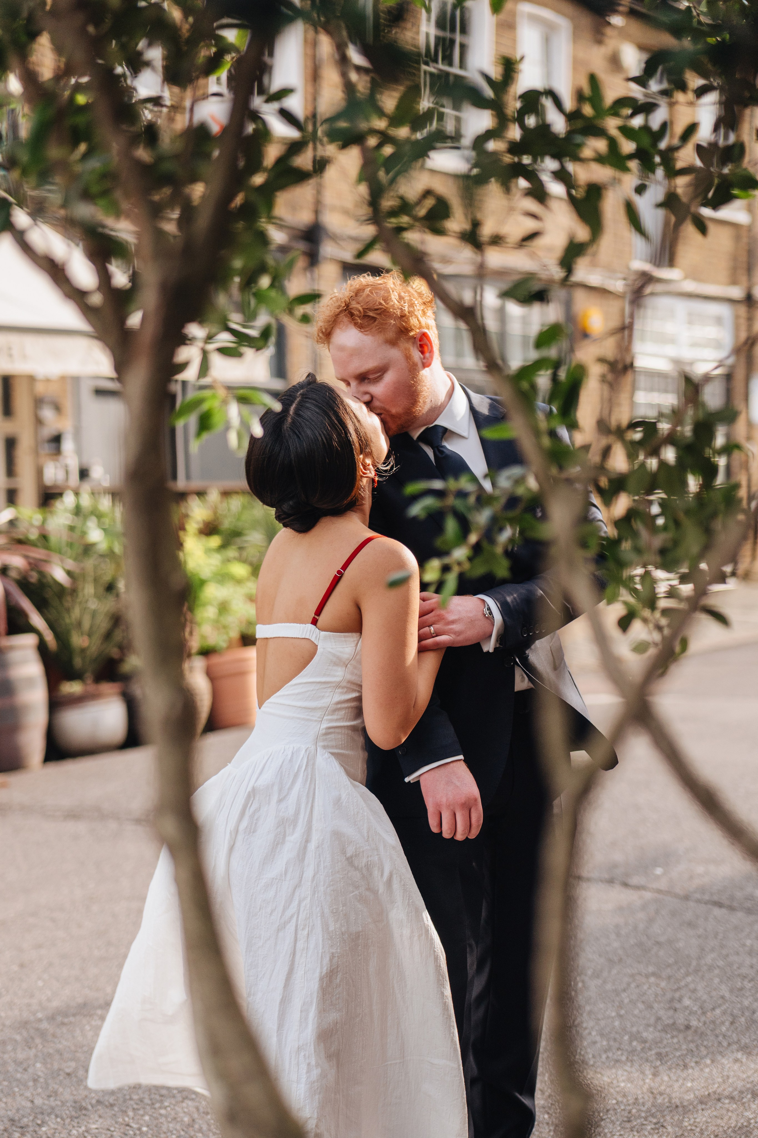 Haruka and Max: wedding celebration. Wedding and family photographer in London
