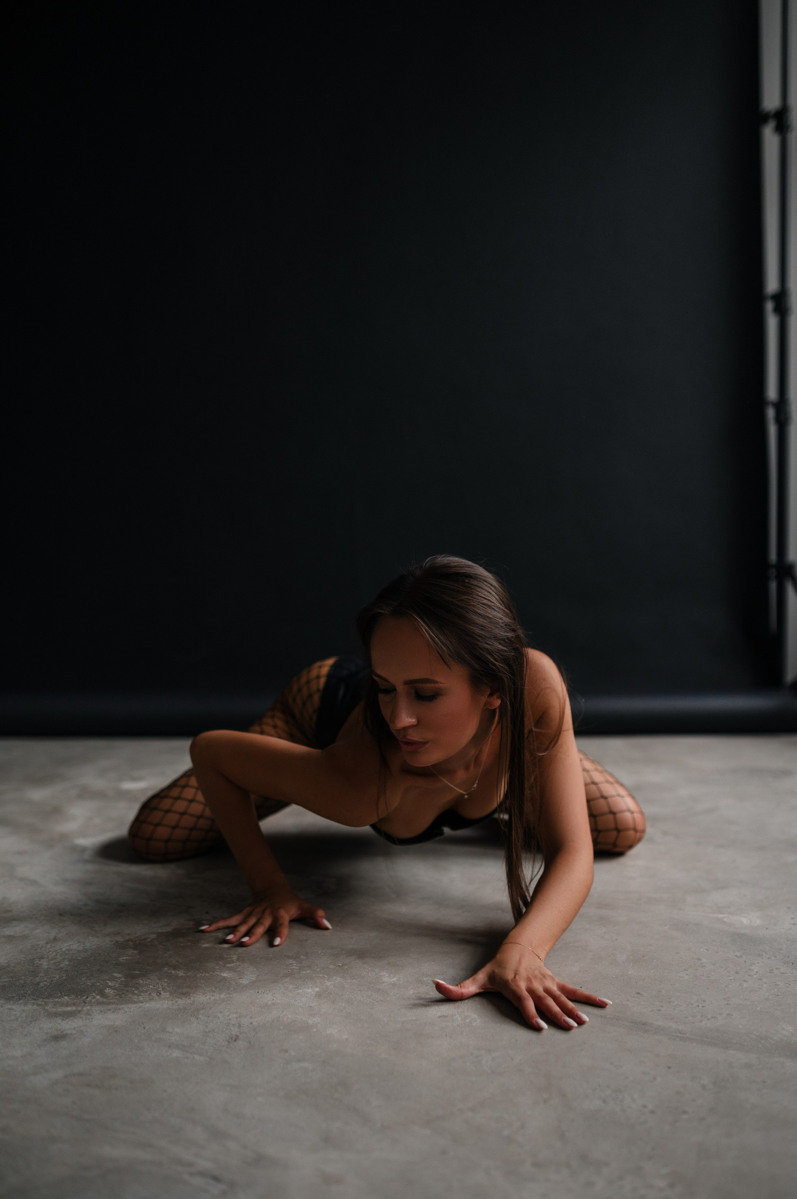 Mila. ANNA-MARIA PHOTO CONTENT CREATOR — fotograf, estét, umělec a vizuální expert na Instagram v Praze