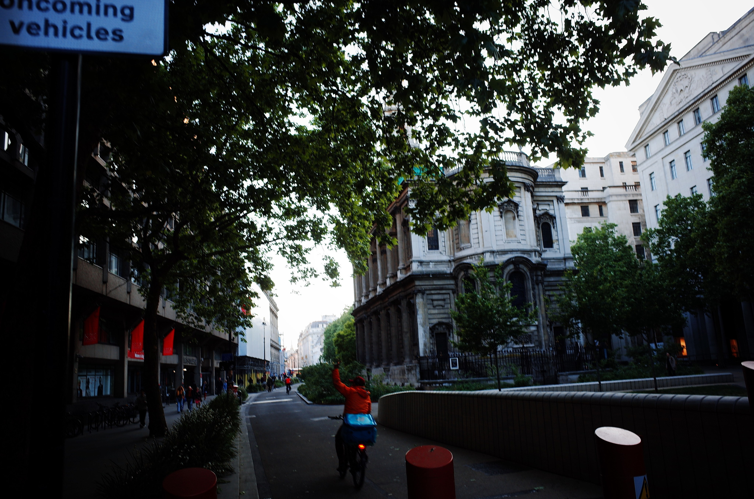 Strand Song. Victoria Dini. Art photography in London / Folkestone, UK