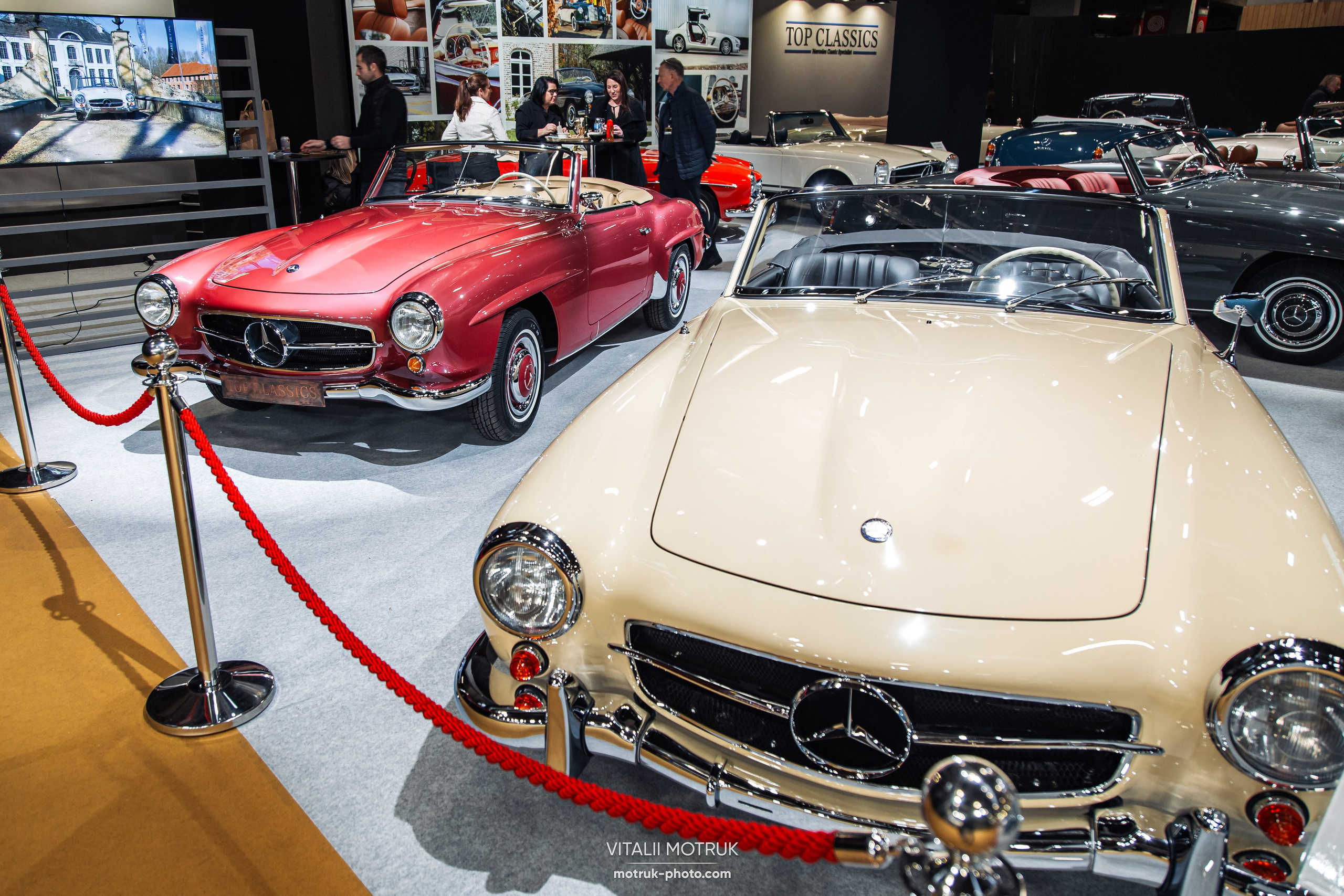 Retromobile 2023. Photographer in Paris — Vitalii Motruk