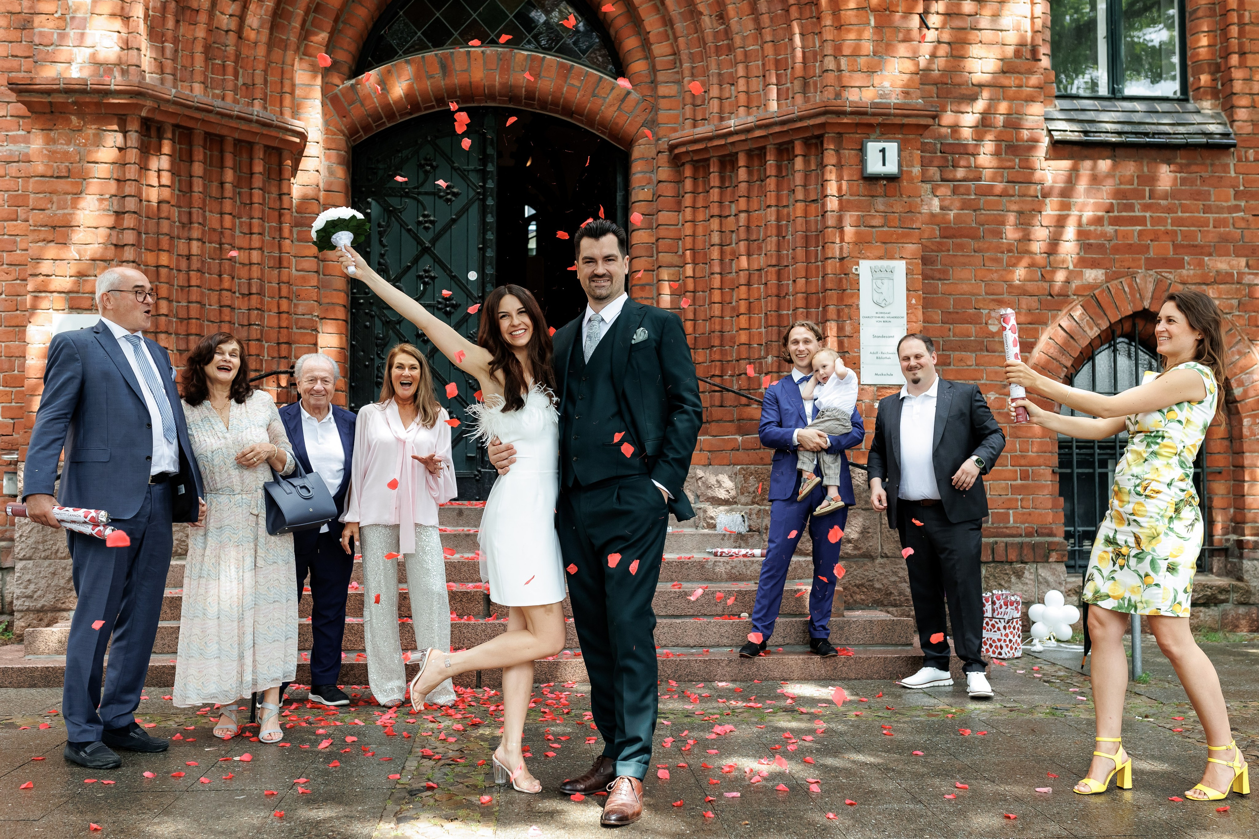 Jana & Max | Standesamtliche Hochzeit im Schmargendorf. Hochzeitsfotografie in Berlin Nataliia Schütze