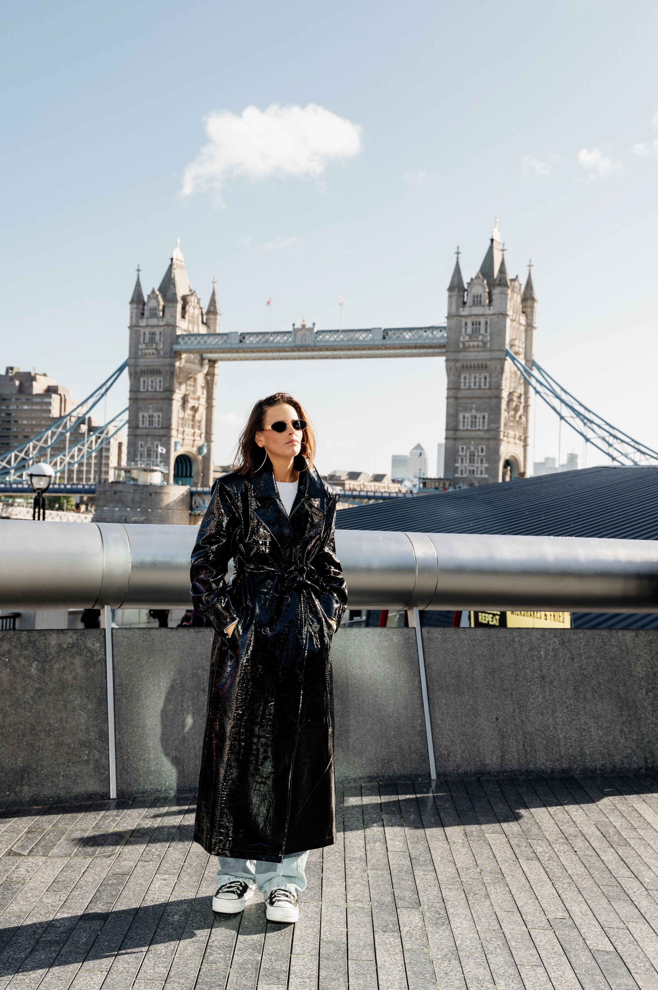 Tower Bridge+Westminster Carmela with son. FAMILY AND WEDDING PHOTOGRAPHER IN LONDON MARINA RIVA