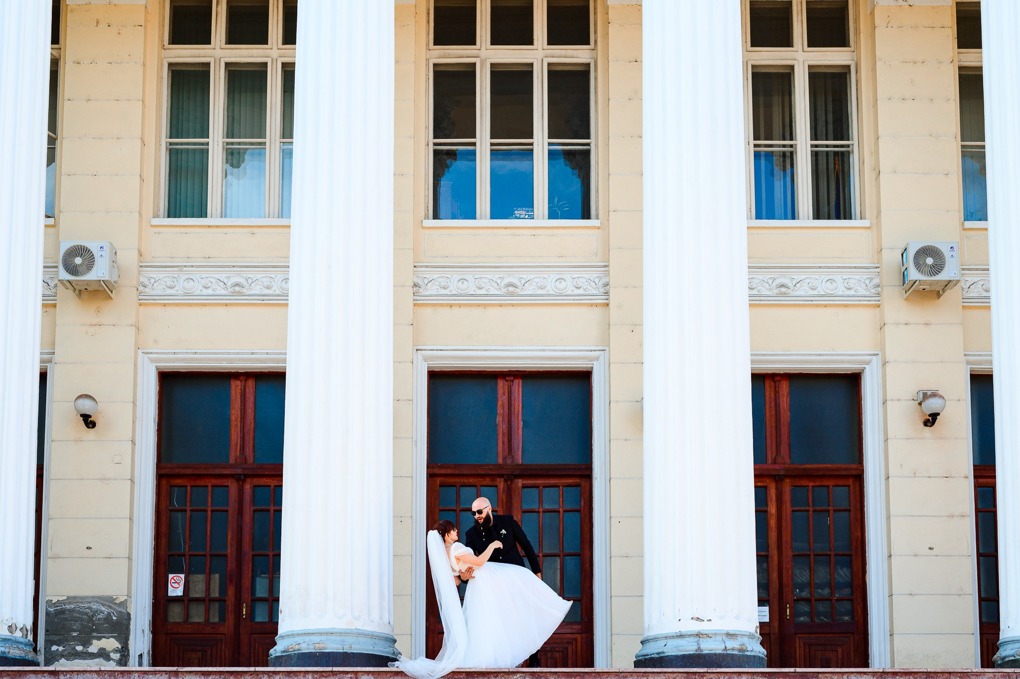 Tina & Catalin. Mugurel Olteanu Fotograf