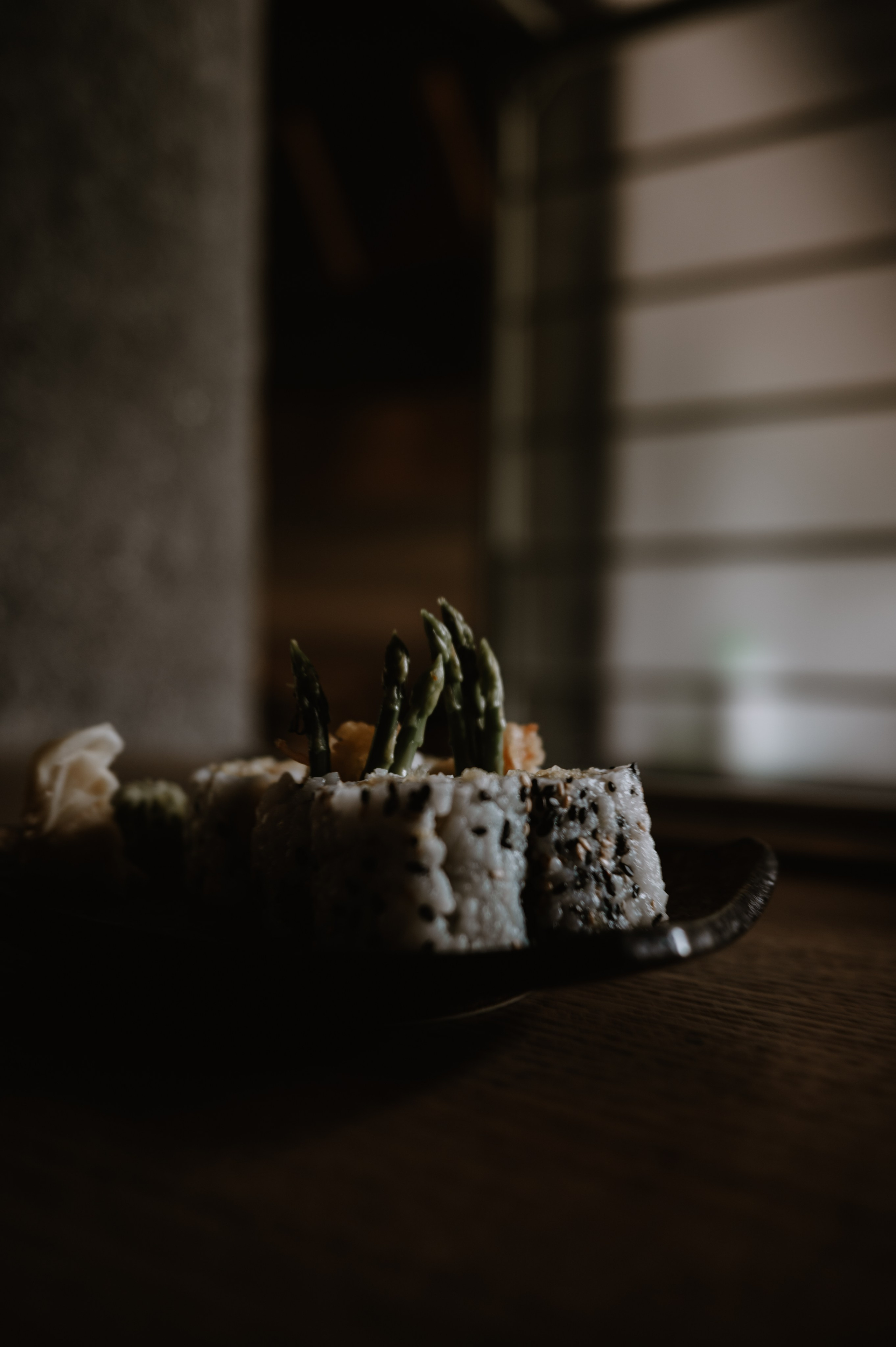 Origami sushi in Dubai. ANNA-MARIA PHOTO CONTENT CREATOR — фотограф, естет, художник і візуальний експерт Instagram у Празі