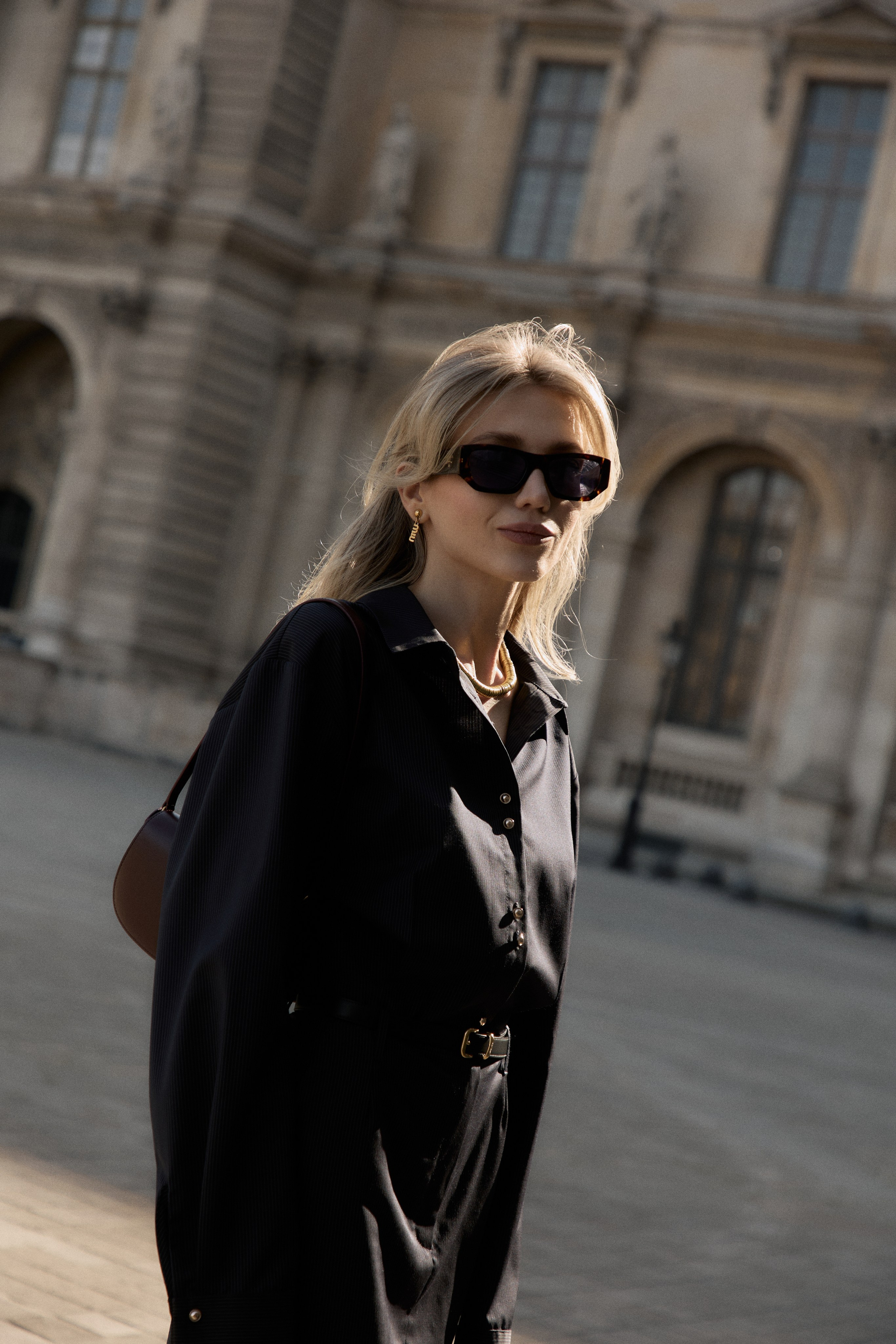 Victoria. Photographer in Paris