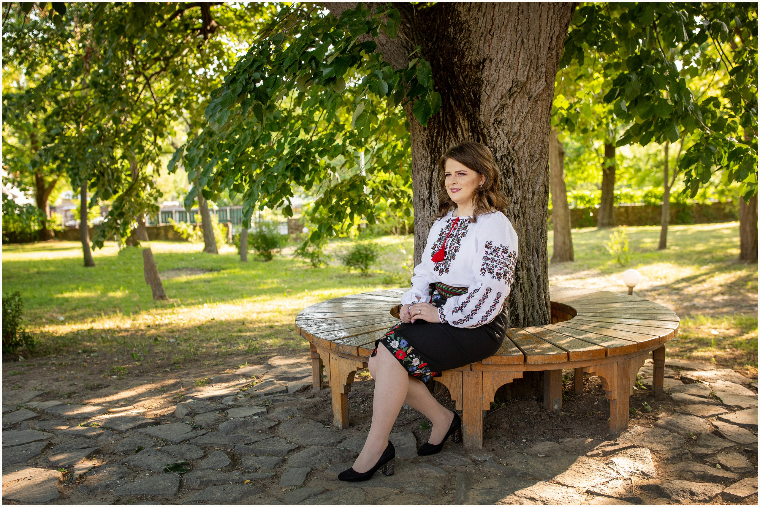 - save-the-date-petrică-claudia-ședință-foto-logodnă  - cuplu-îndrăgostit-ședință-foto-romantică  - anunț-nuntă-petrică-claudia-save-the-date  - fotografii-save-the-date-iași-botoșani-suceava  - petrică-claudia-poze-logodnă-foto-alin-chirilă  - ședință-foto-pre-nuntă-save-the-date  - save-the-date-poze-emotionante-cuplu  - logodnă-foto-petrică-claudia-alino-foto-studio  - ședință-foto-natură-cuplu-viitori-miri  - alin-chirilă-fotograf-save-the-date-petrică-claudia