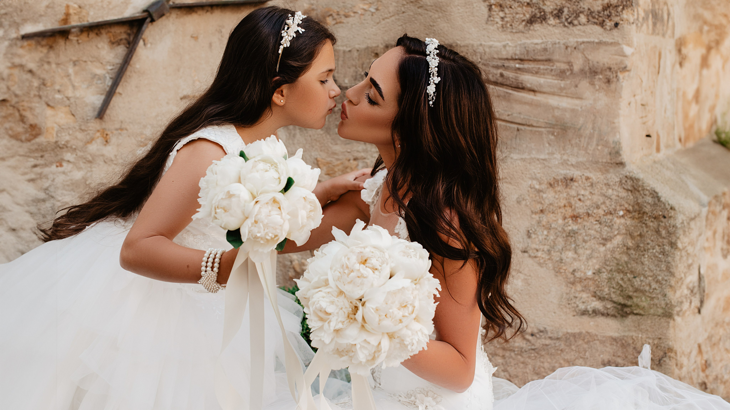 Nairi&ari. ANNA-MARIA PHOTO CONTENT CREATOR — fotograf, estét, umělec a vizuální expert na Instagram v Praze