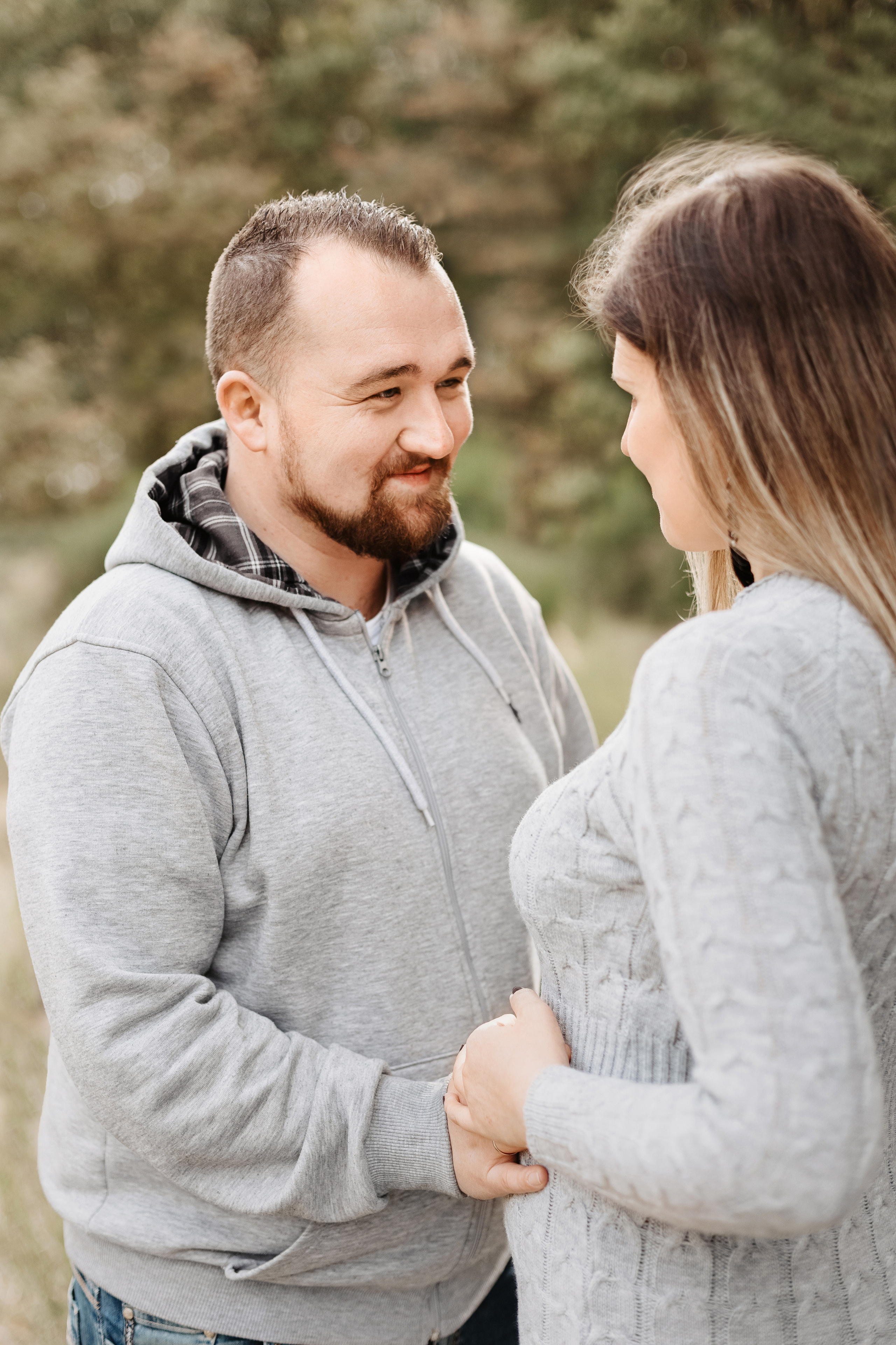 Herbst Babybauchfotoshooting. Elena Osadcij Photography Lohmar NRW