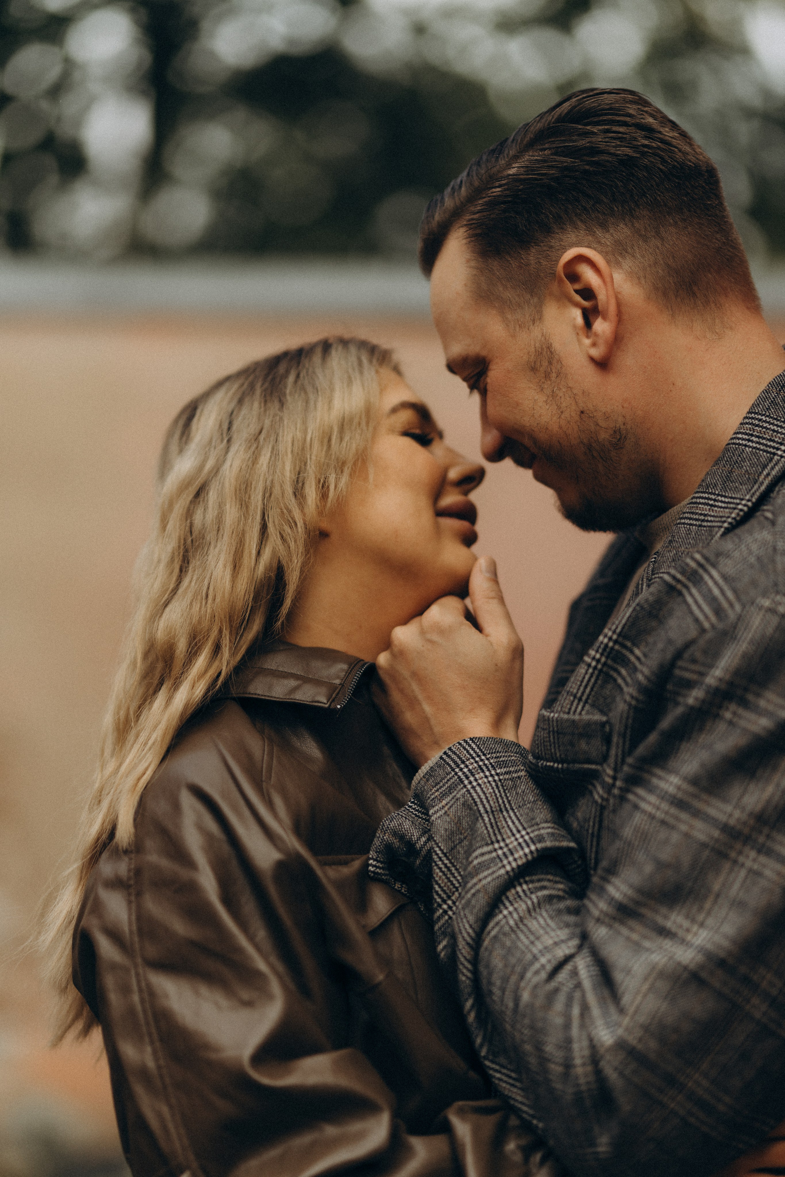 J&A. Wedding and portrait photographer in Helsinki Vickan O