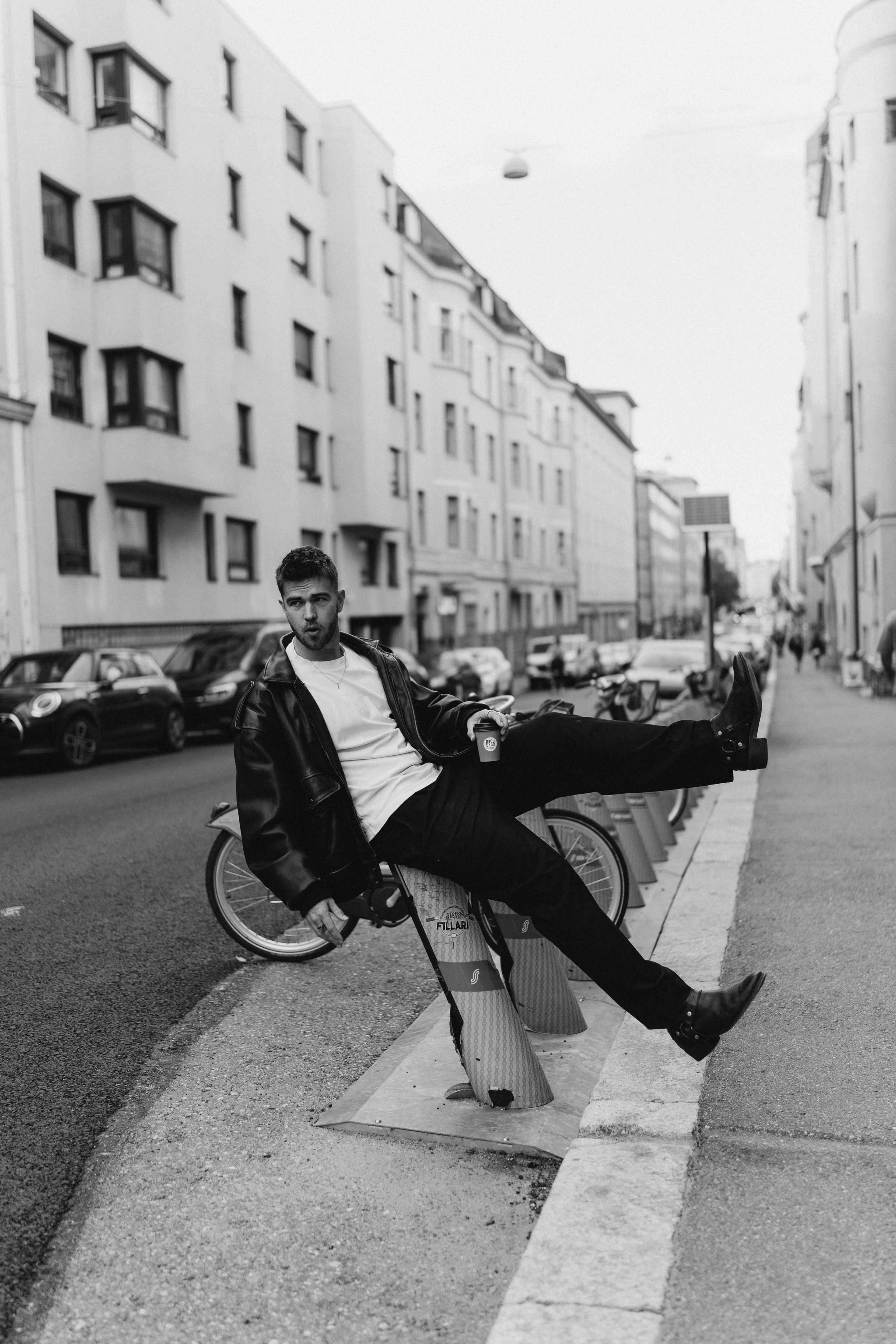 Kevin. Wedding and portrait photographer in Helsinki Vickan O