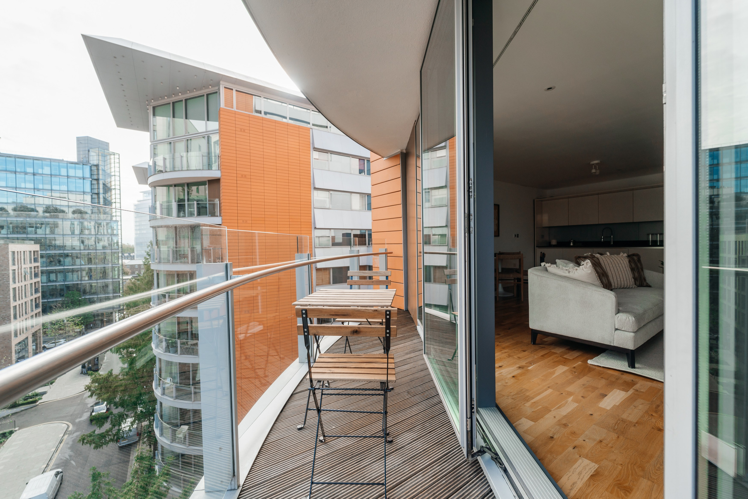 Photography of a 2 bedroom flat. Photographer in England Ekaterina Romanova