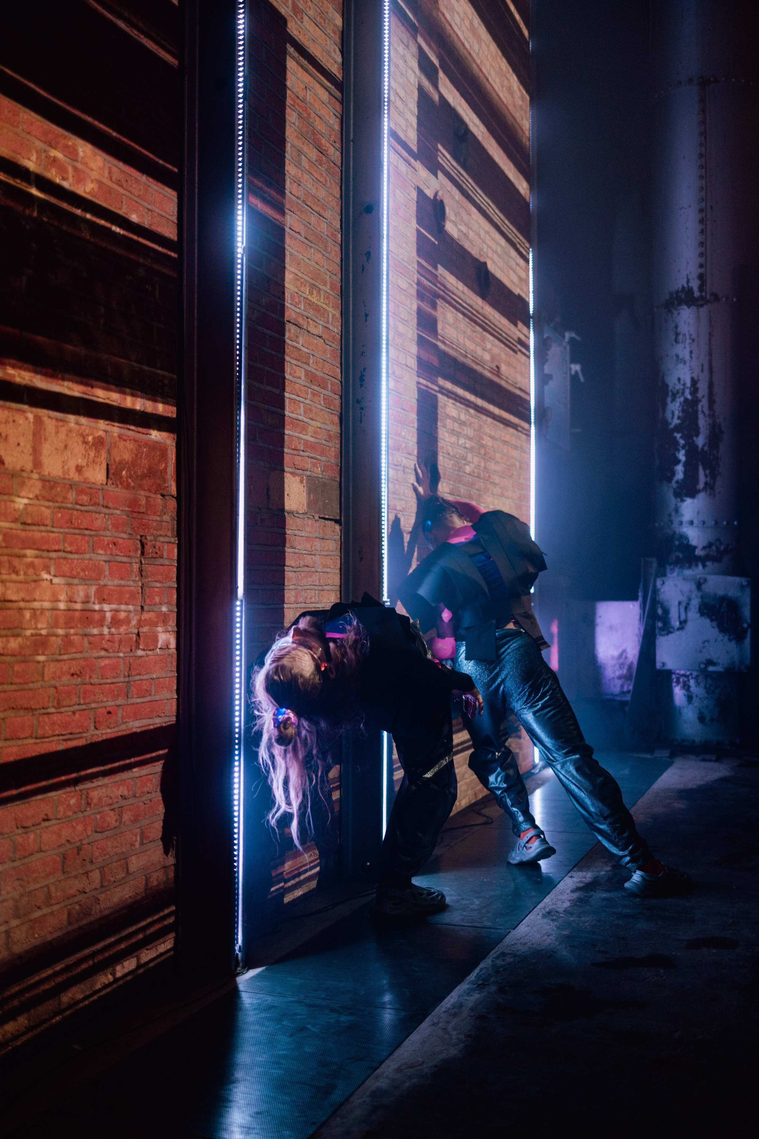 /ENGINE/ MULTIMEDIA INSTALLATION / CURIOSITY MEDIA LAB. Tim Katerinko — Visual Storytelling for Brands, Culture & Events