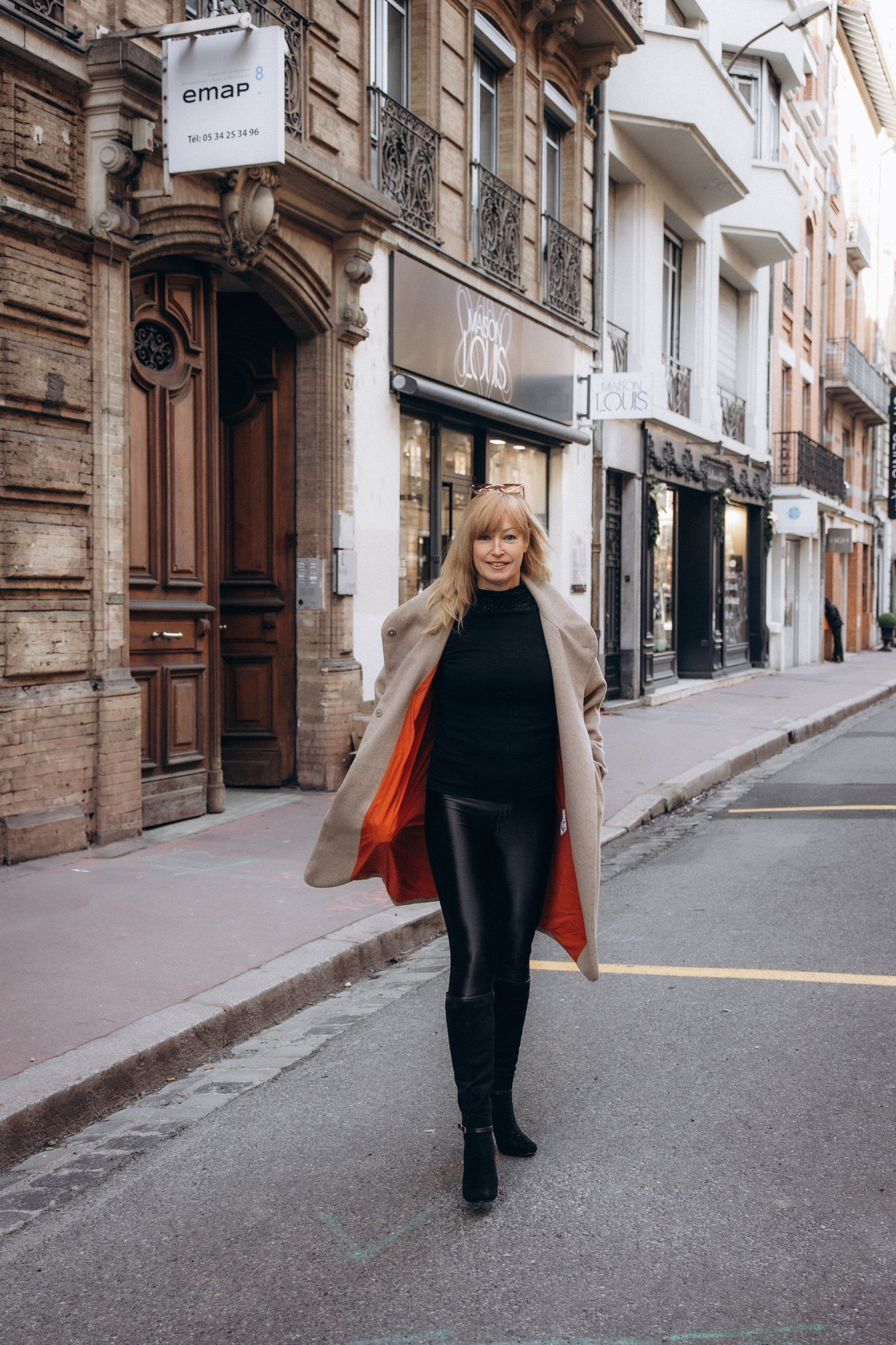 Content photo session in Toulouse. Eugenie Smirnova — wedding, corporate and lifestyle photographer in Toulouse and Southwest France