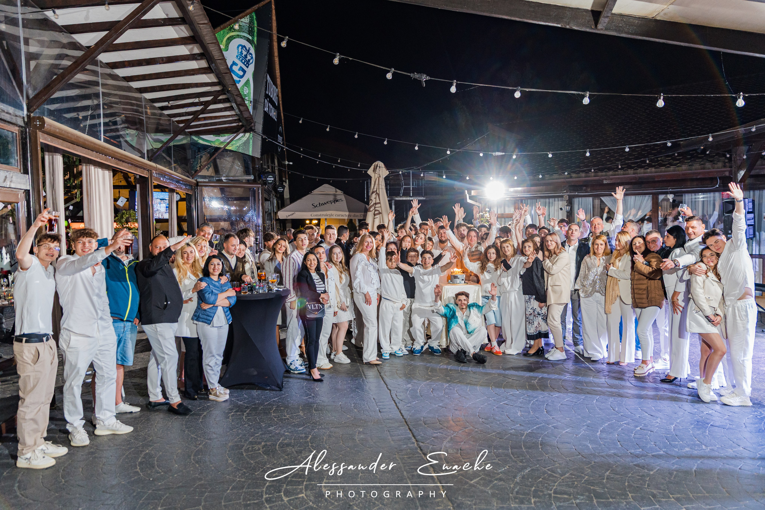 ALBERT. Fotograf prin #Piatraneamt-Alessander Enache