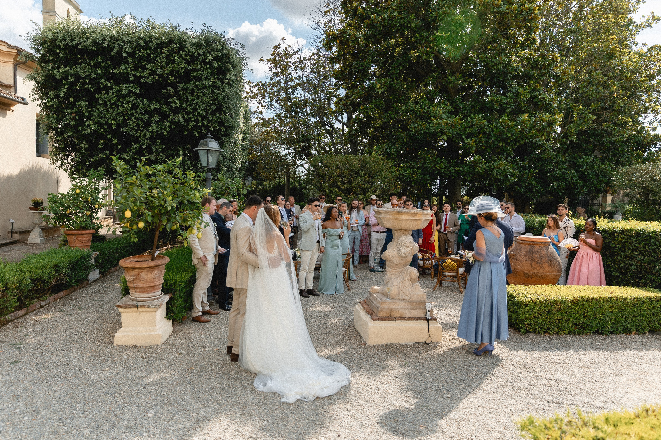 Diana & Thomas. Villa Scorzi, Tuscany. Digital + Film 35mm. Фотограф в Милане Анна Линник