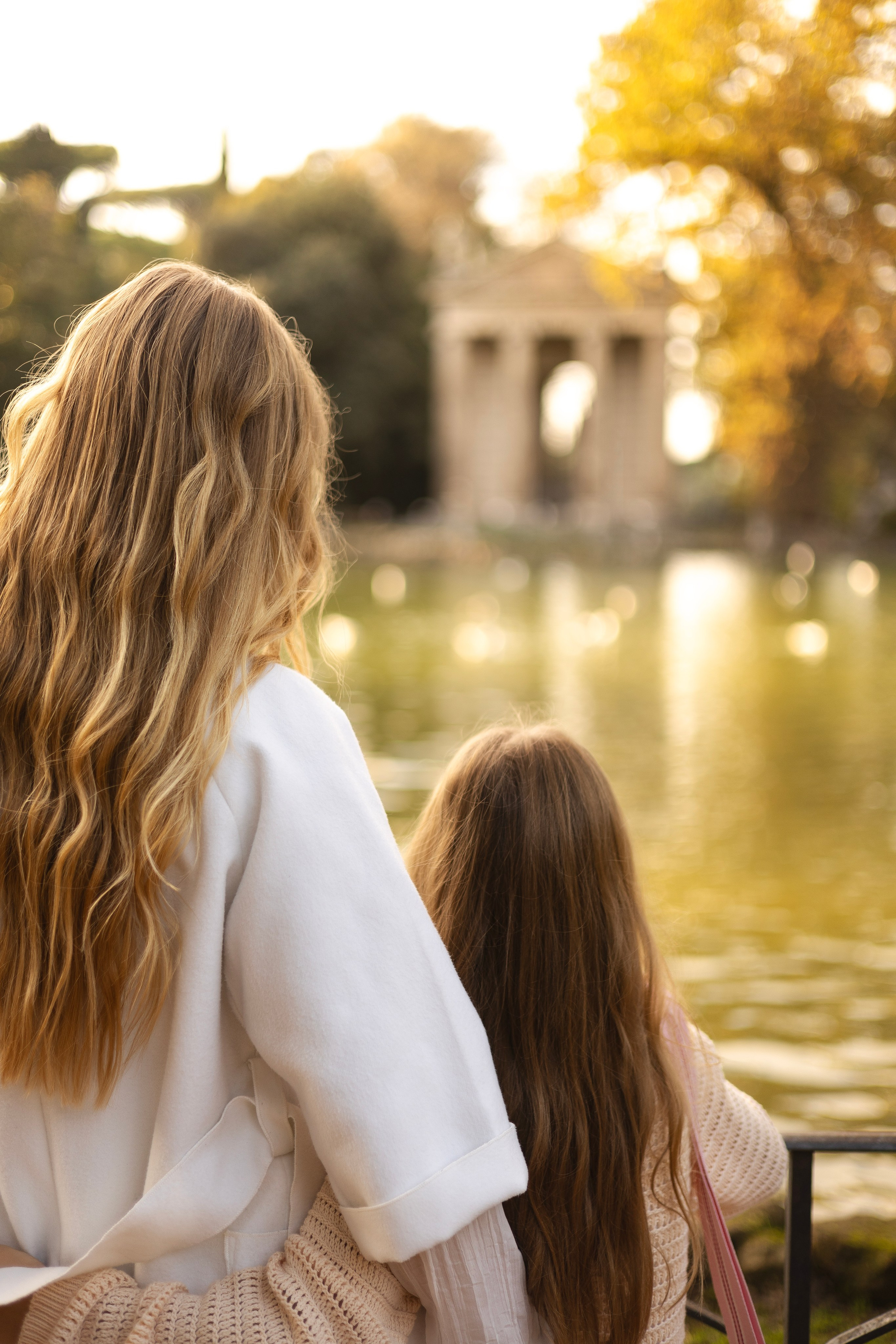 FAMILY. Hi! My name is Irena, and I’m a professional photographer specializing in family photography, love stories, and individual photoshoots