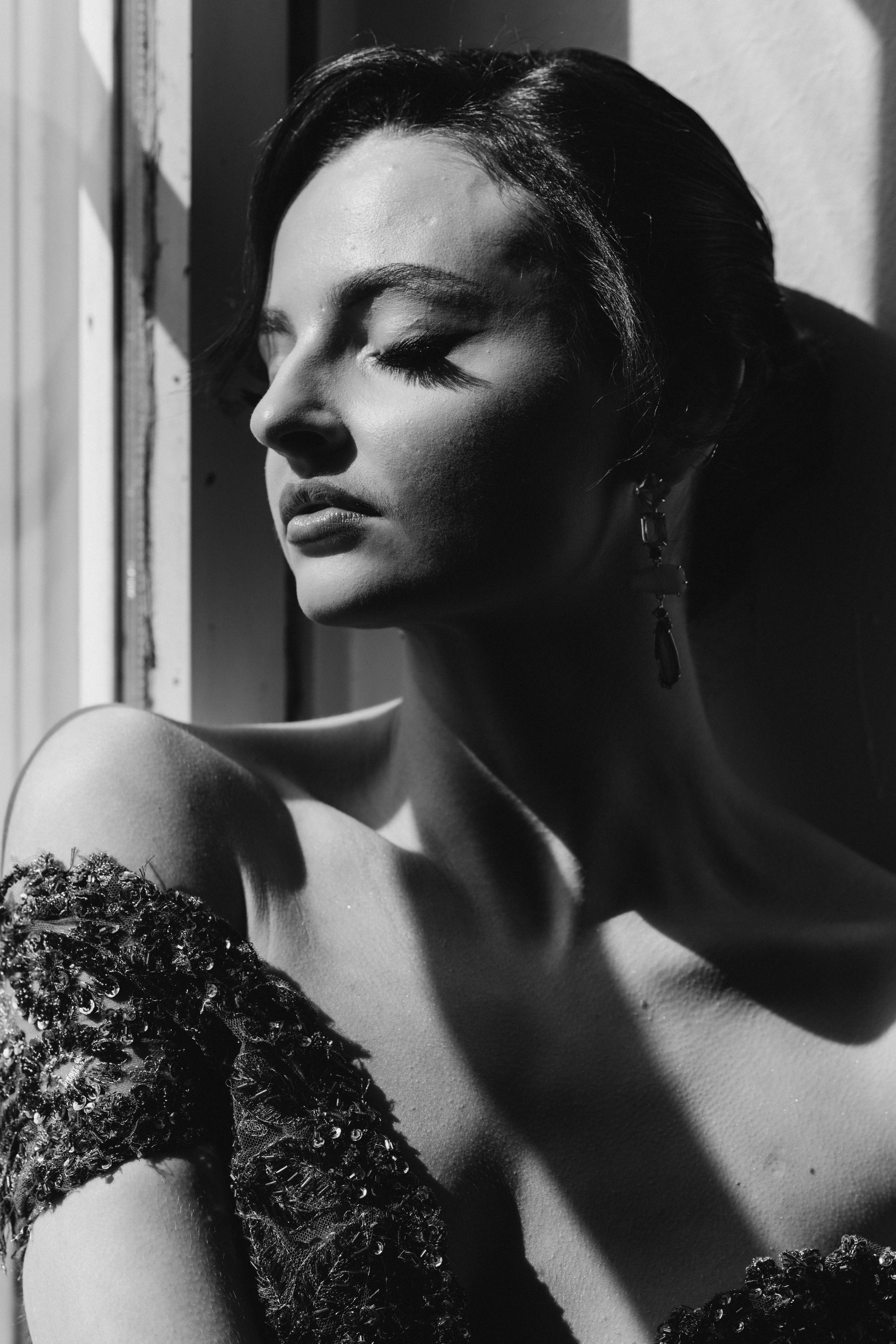 Riikka Couture, Riikka Ikäheimo, Violetta Keller, Portrait, Dancer. Wedding and portrait photographer in Helsinki Vickan O