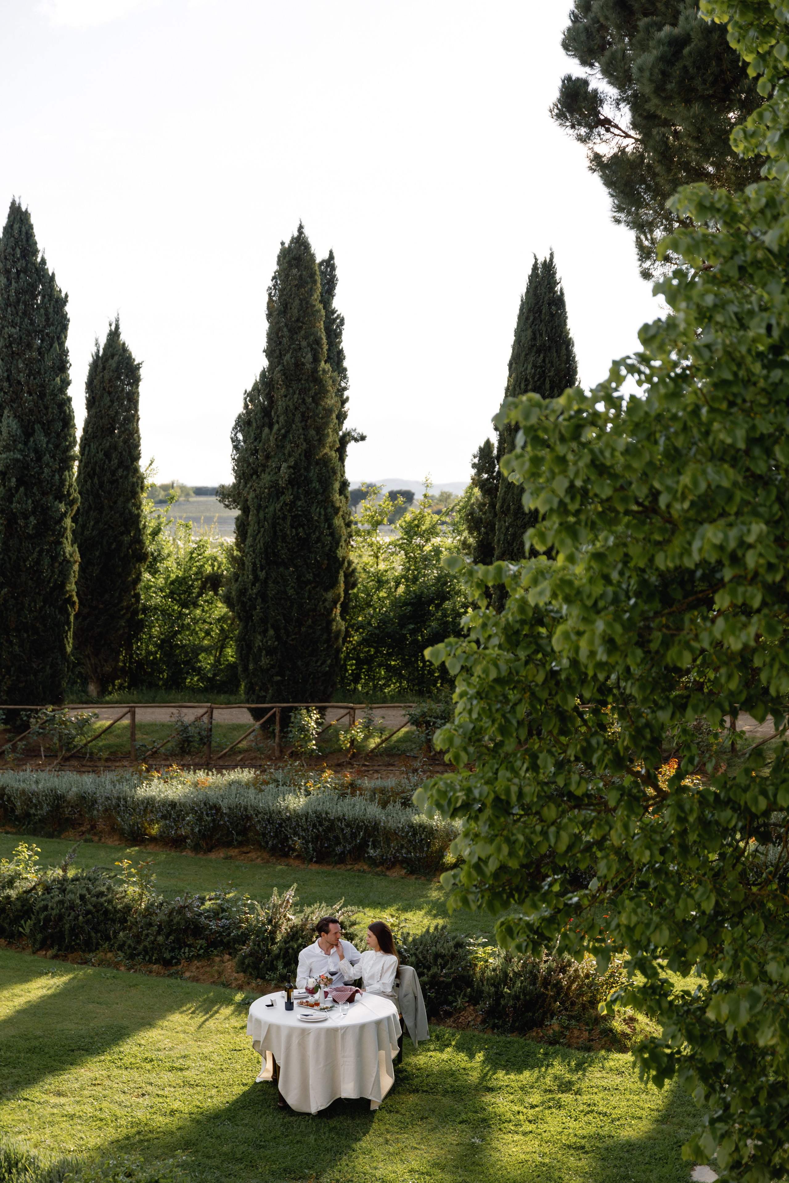 Wedding photographer Italy Rome, Tuscany, Lake Como, Sicily, Puglia. Wedding Photographer Rome Tuscany Como Sicily Puglia Amalfy Italy- Oksana Savenchuk