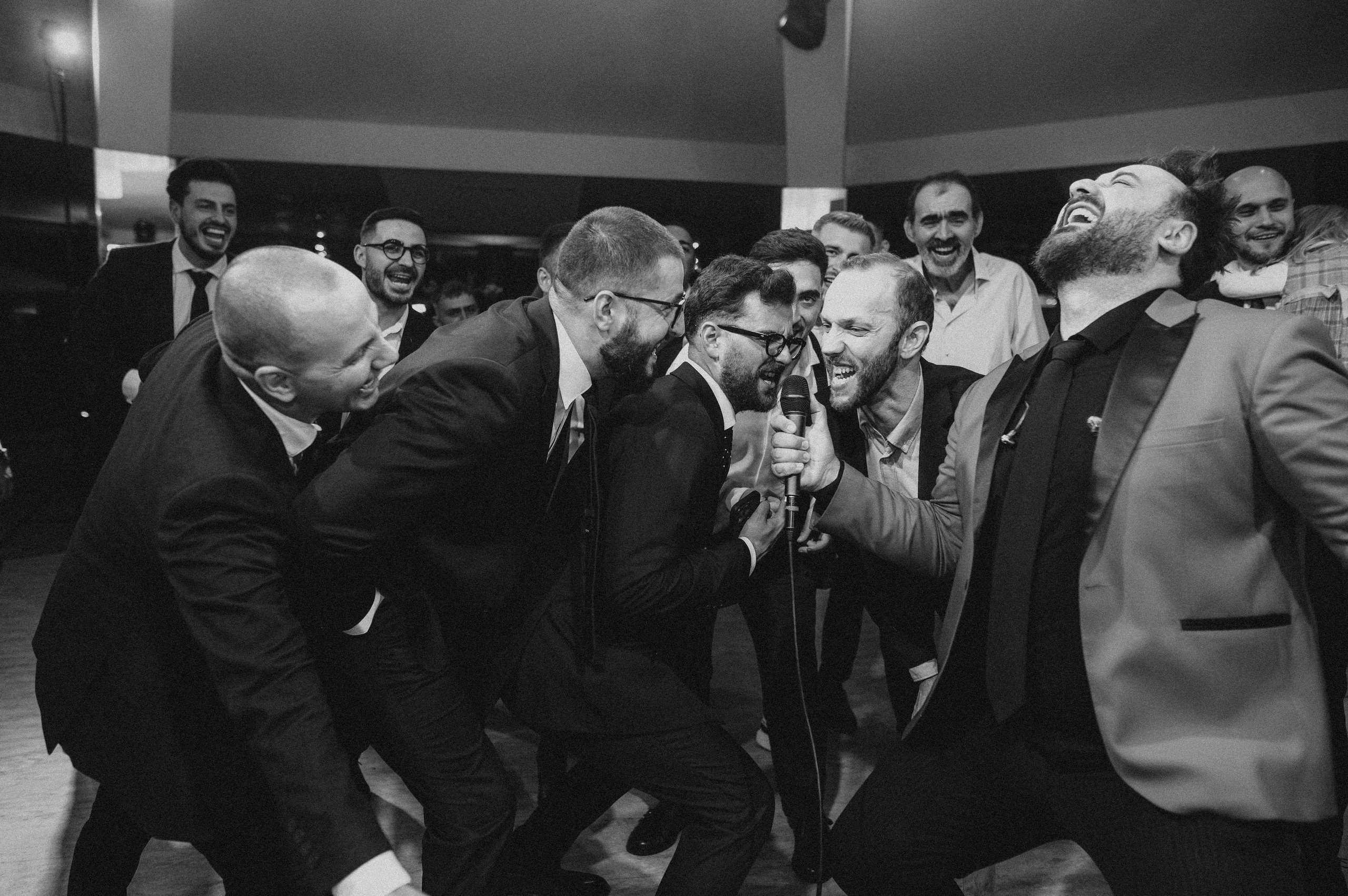 Nunta in Octombrie, in culorile toamnei , la Elysium , Iasi. Proud Vision Weddings | Wedding Photography & Film — Servicii profesionale Foto Video Nunta Iasi