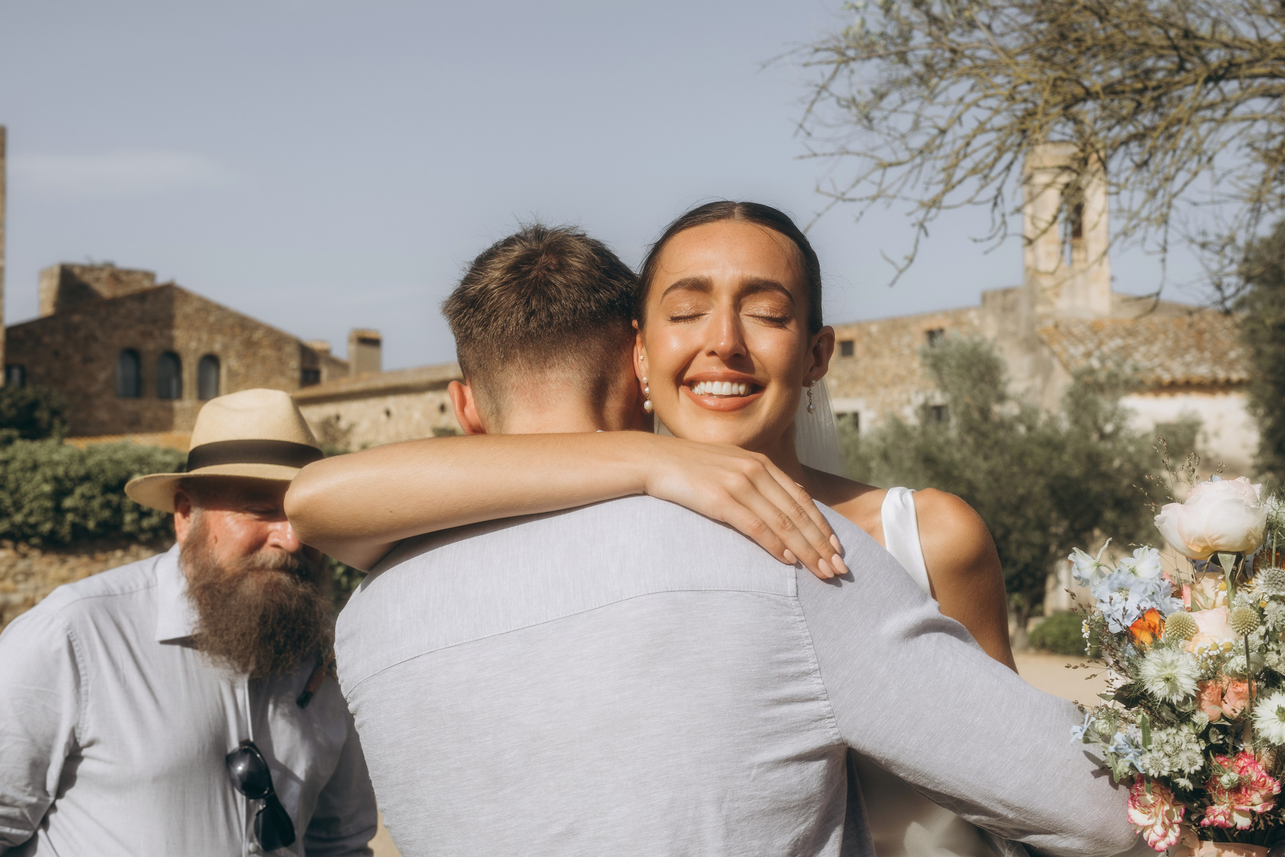 Lauren & Jamie. Hotel Castell d’Emporda. Paola wedding photographer / videographer in Barcelona