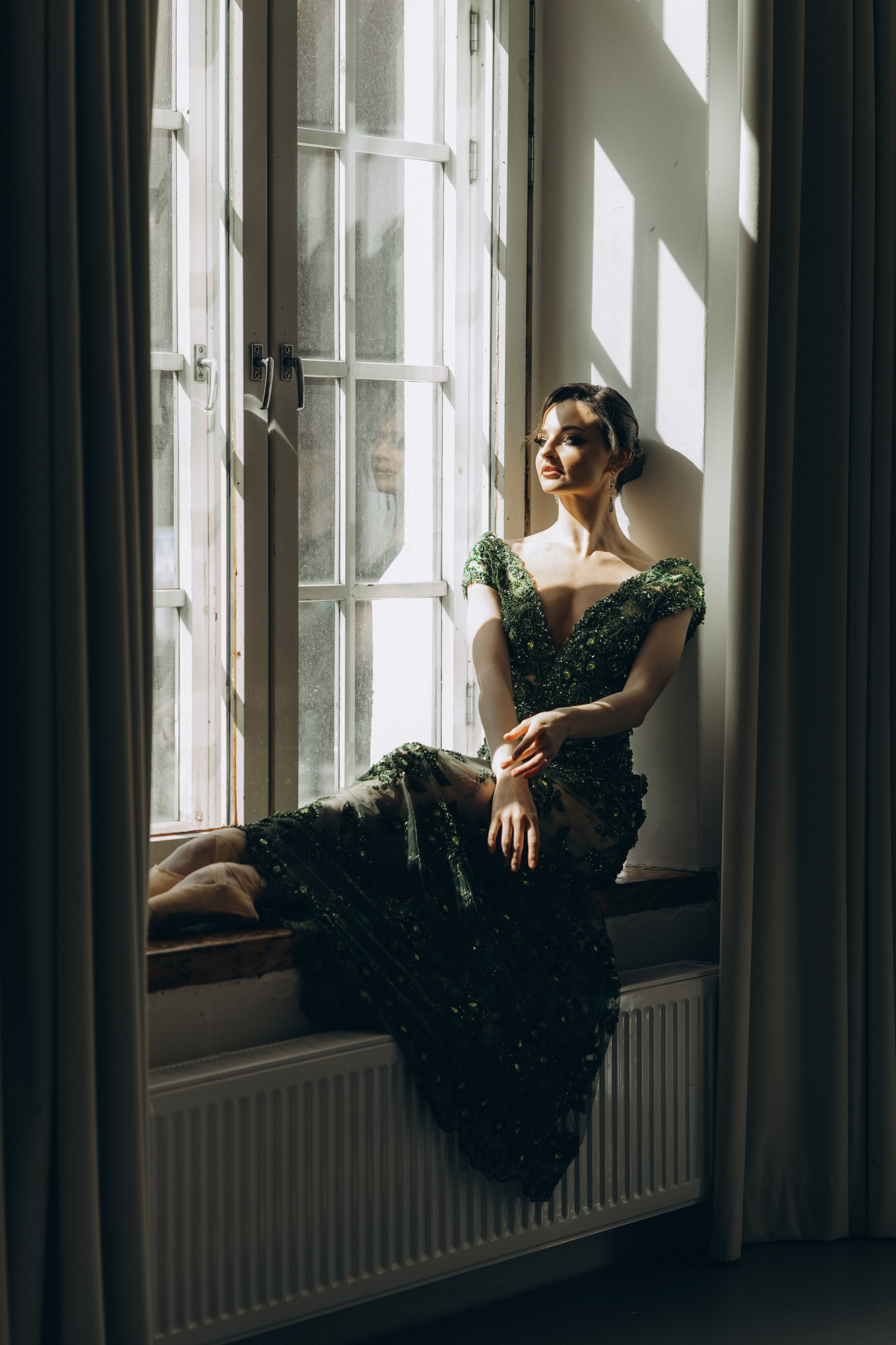 Riikka Couture, Riikka Ikäheimo, Violetta Keller, Portrait, Dancer. Wedding and portrait photographer in Helsinki Vickan O