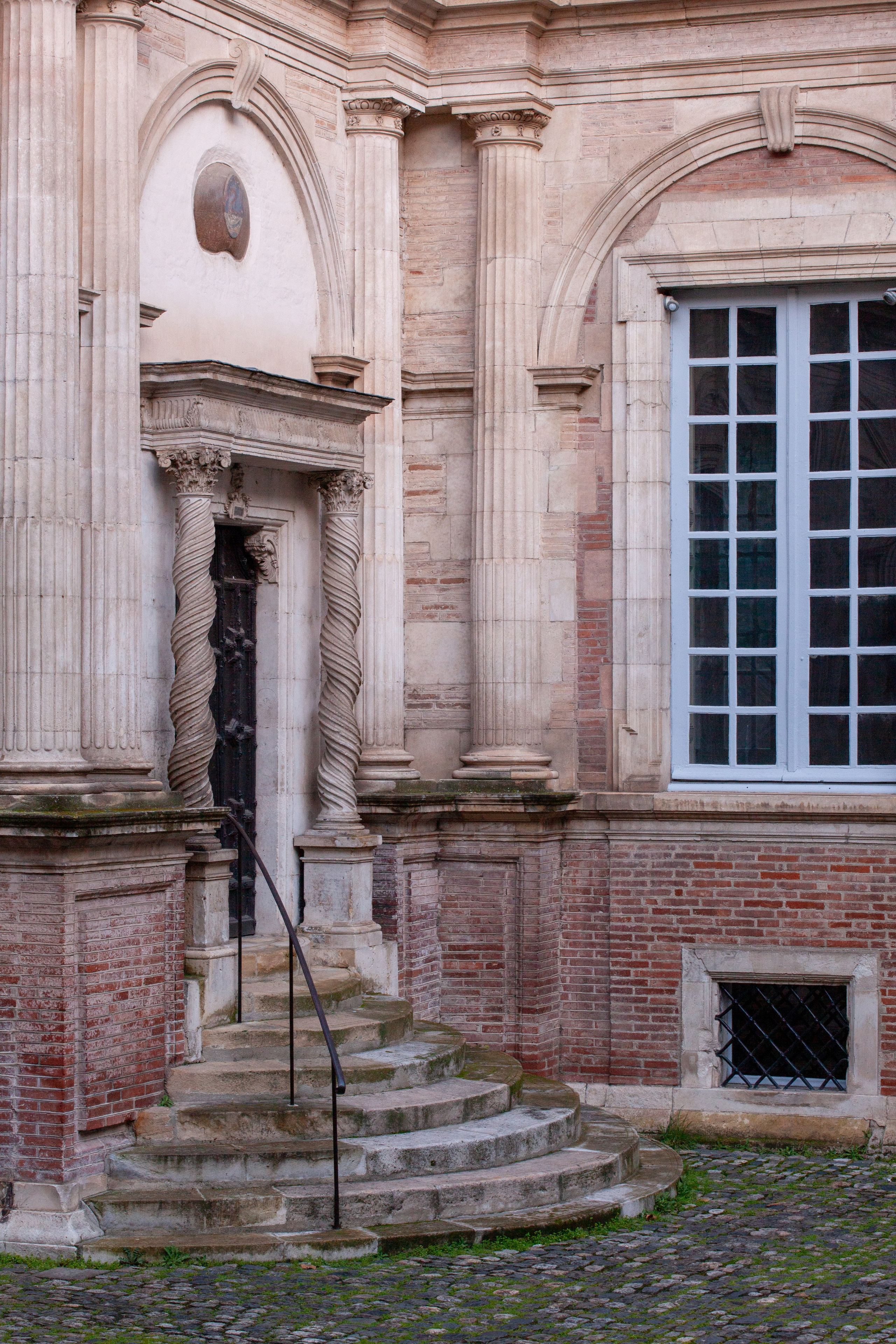 Toulouse. Eugénie Smirnova — Photographe à Toulouse et dans le Sud-Ouest