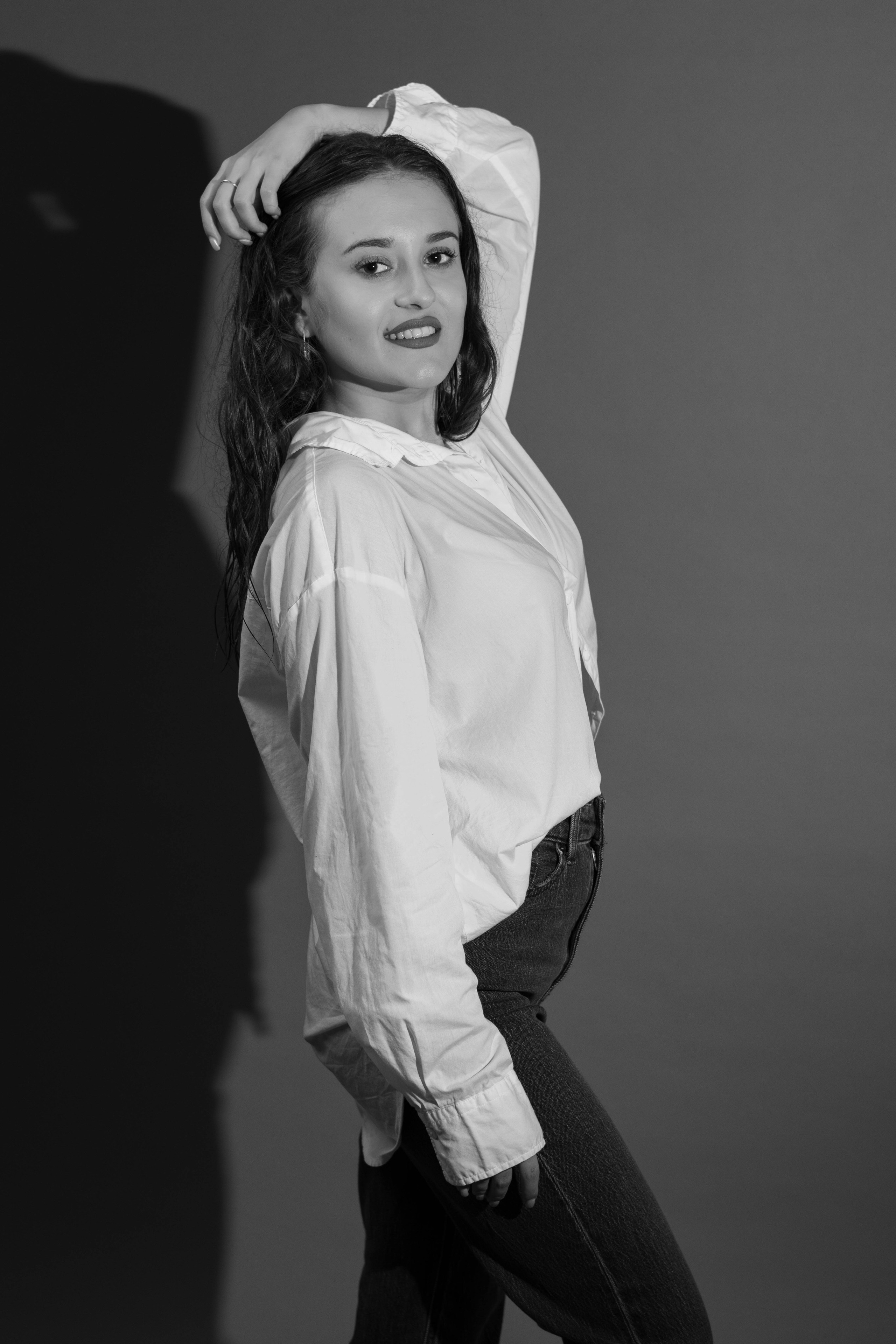 Alexandra. Fotograf si videograf — evenimente si studio