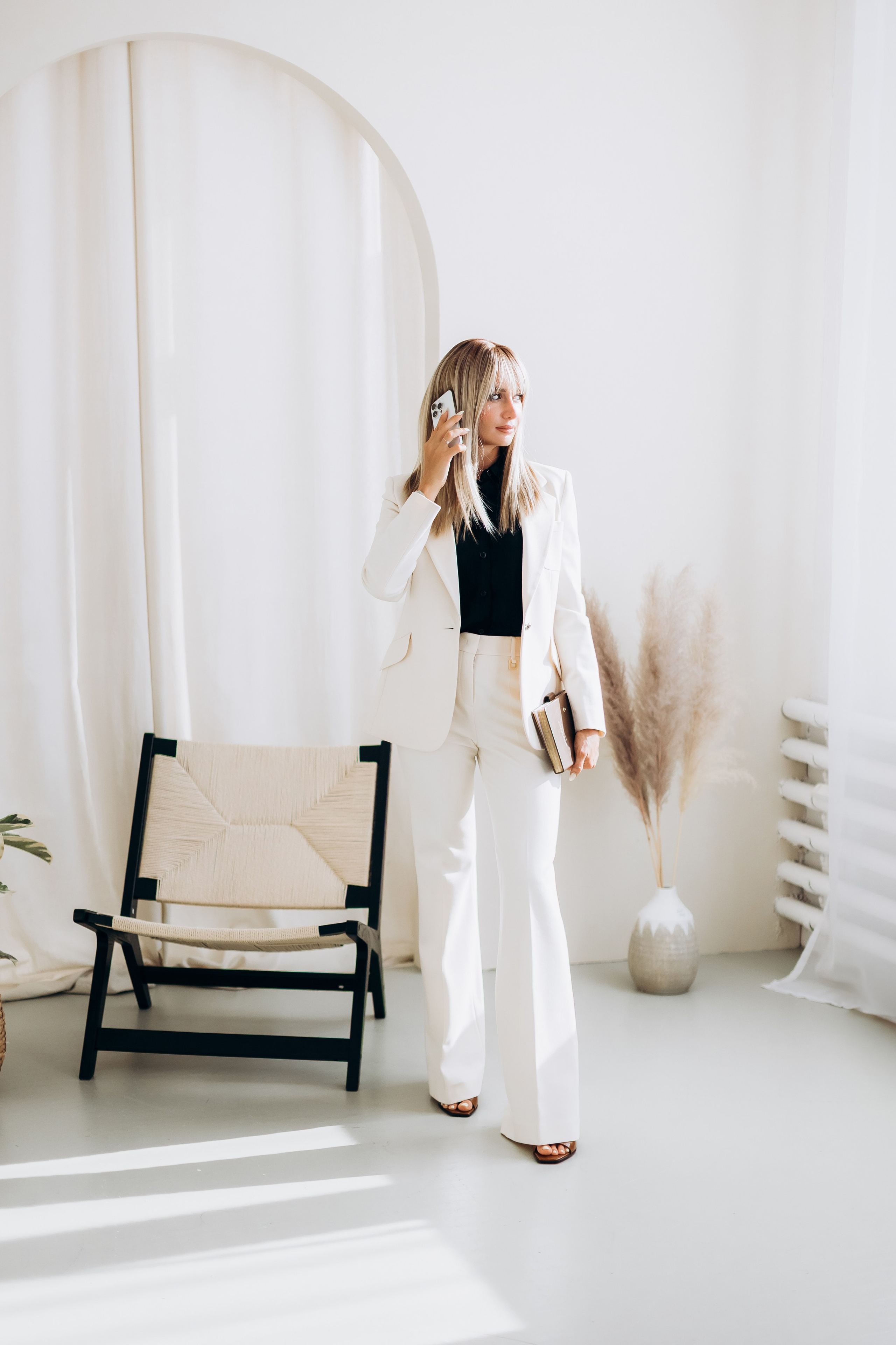 Anastasia (business portrait). Wedding and Family Photograph