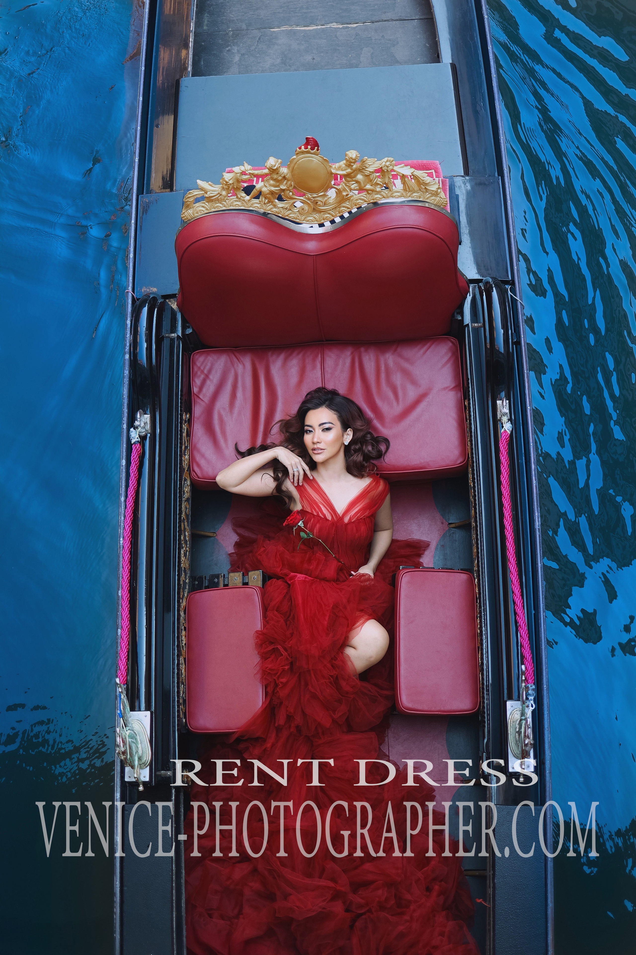 Rent dress in Venice. Photographer in Venice, Viktoria Antonova