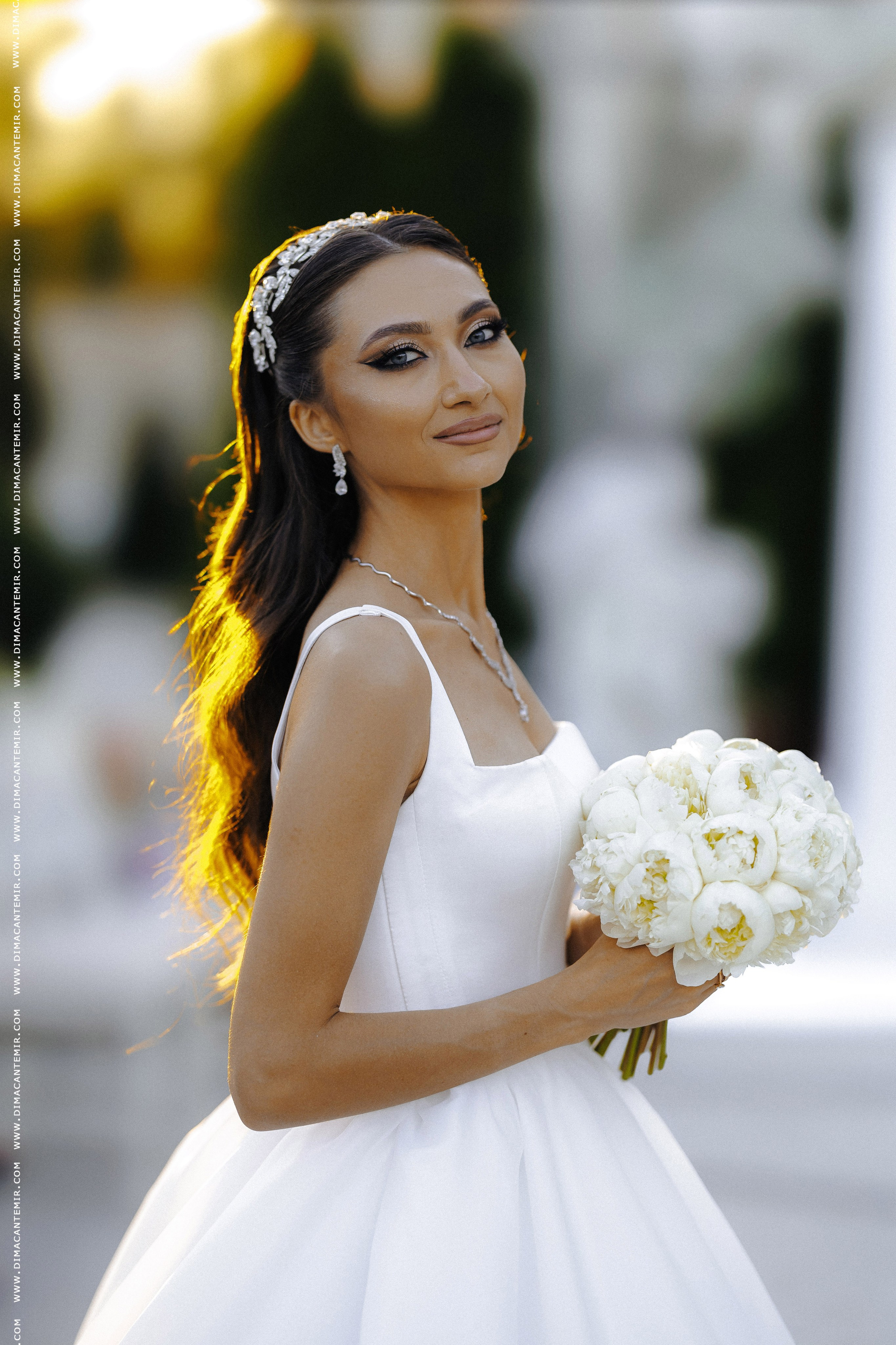 MIHAIL + SABINA | Grand Élysée. Fotograf de nuntă în Chisinau, Moldova. Poze și Video Comerciale