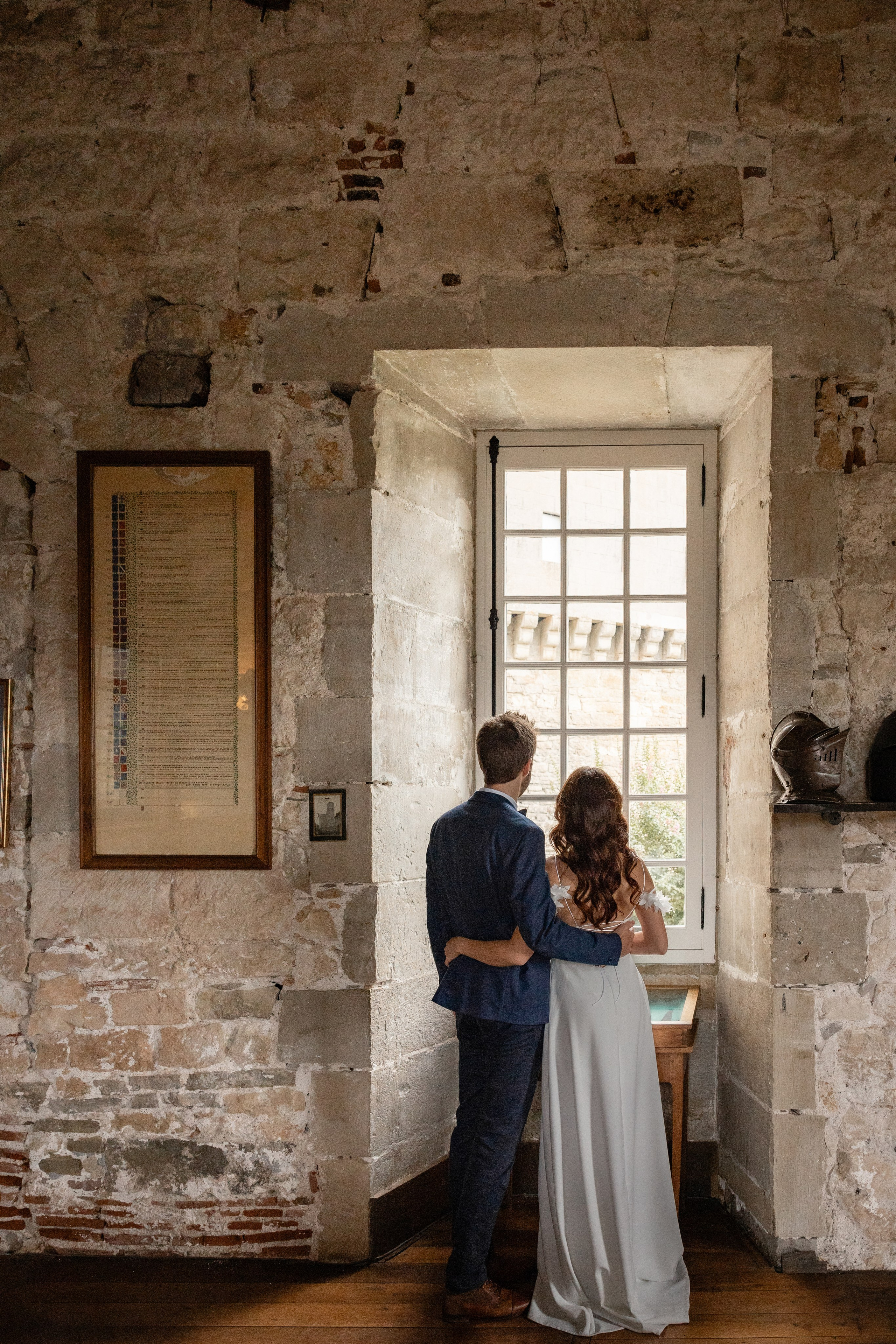 Mariage au château français. Elopement au Château de Cénevières. Eugénie Smirnova — Photographe à Toulouse et dans le Sud-Ouest