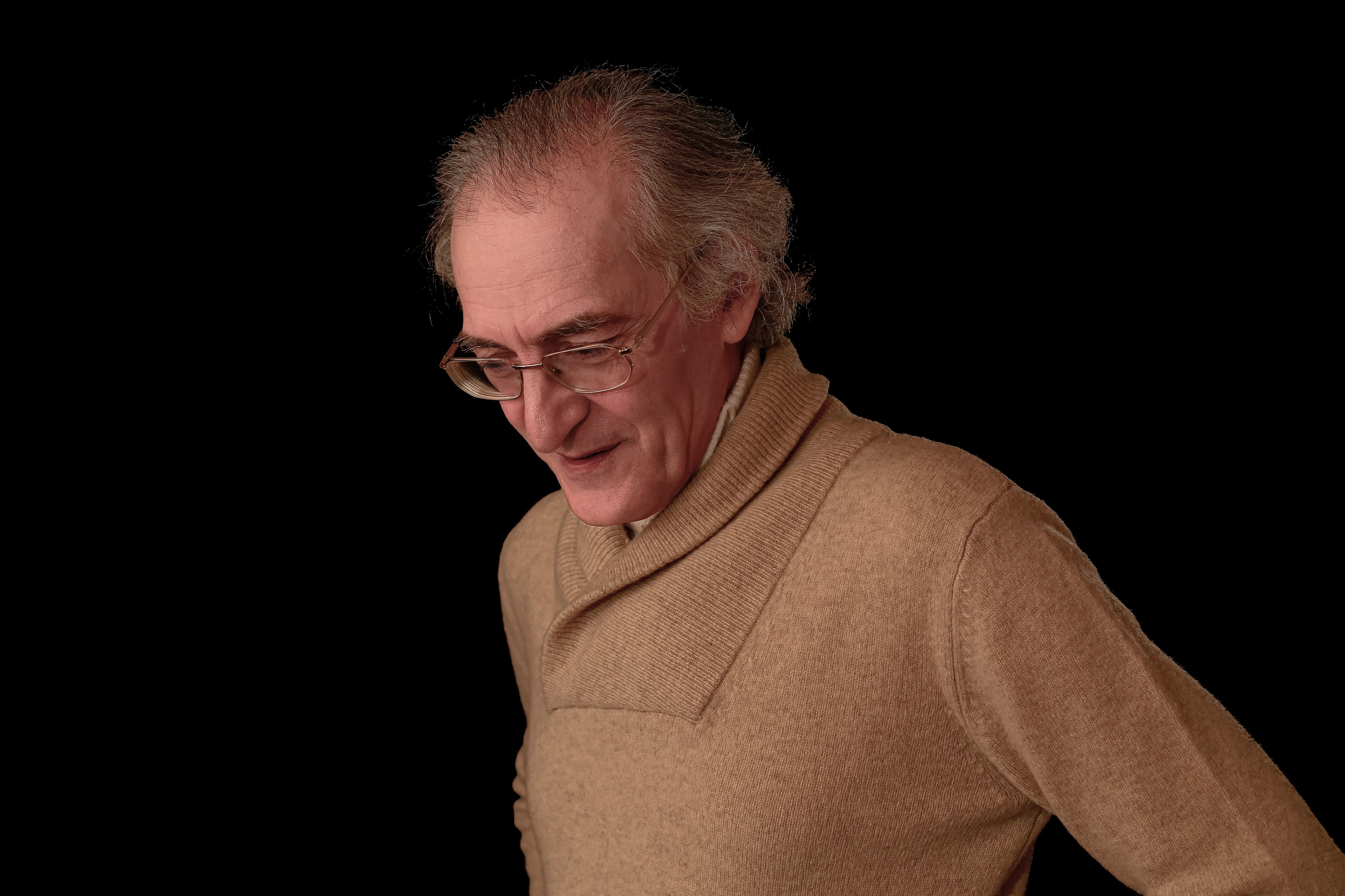 Aleksander Pustovit. Portret photographer in Switzerland Artur Magpie