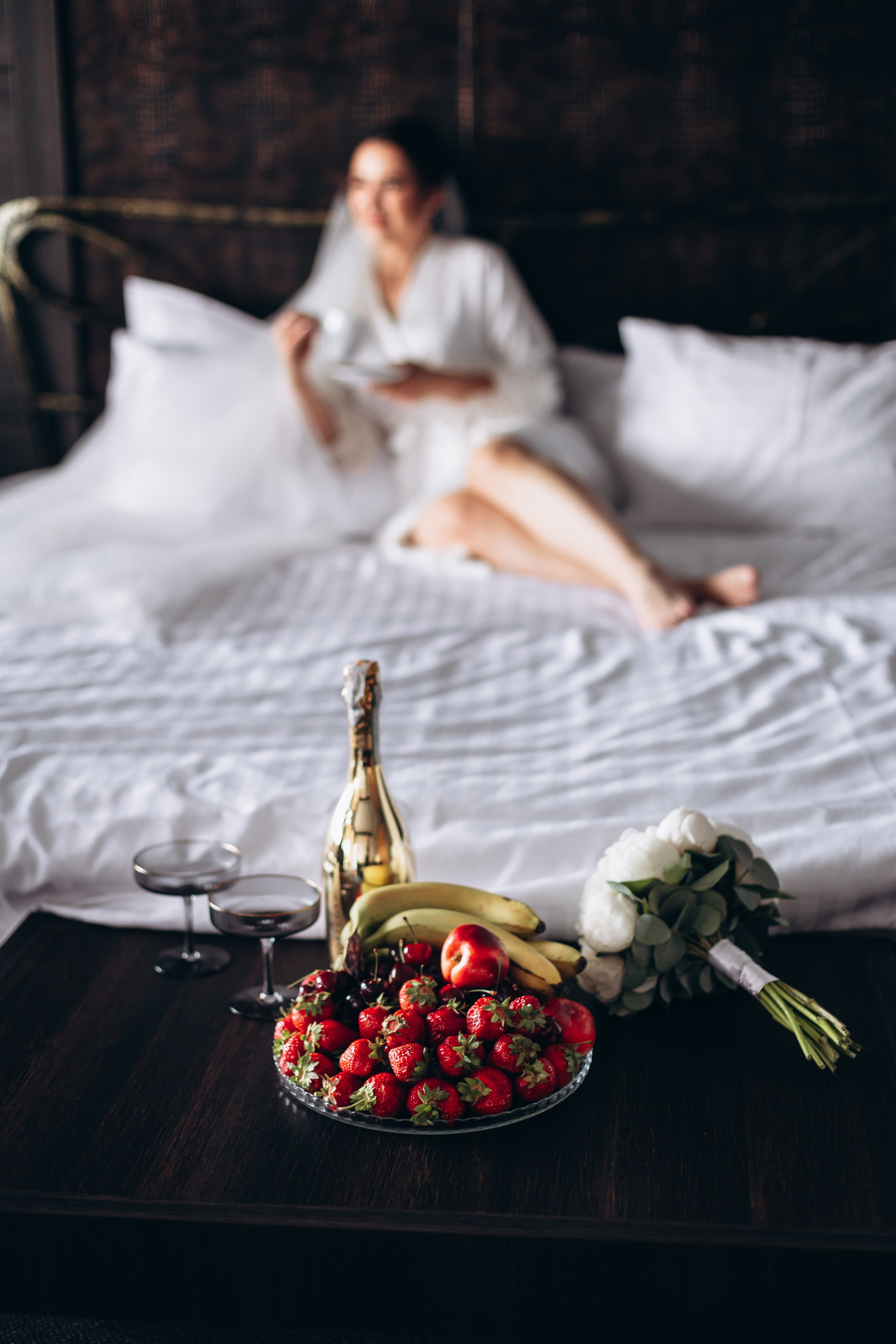 White Wedding. Wedding and Family Photograph