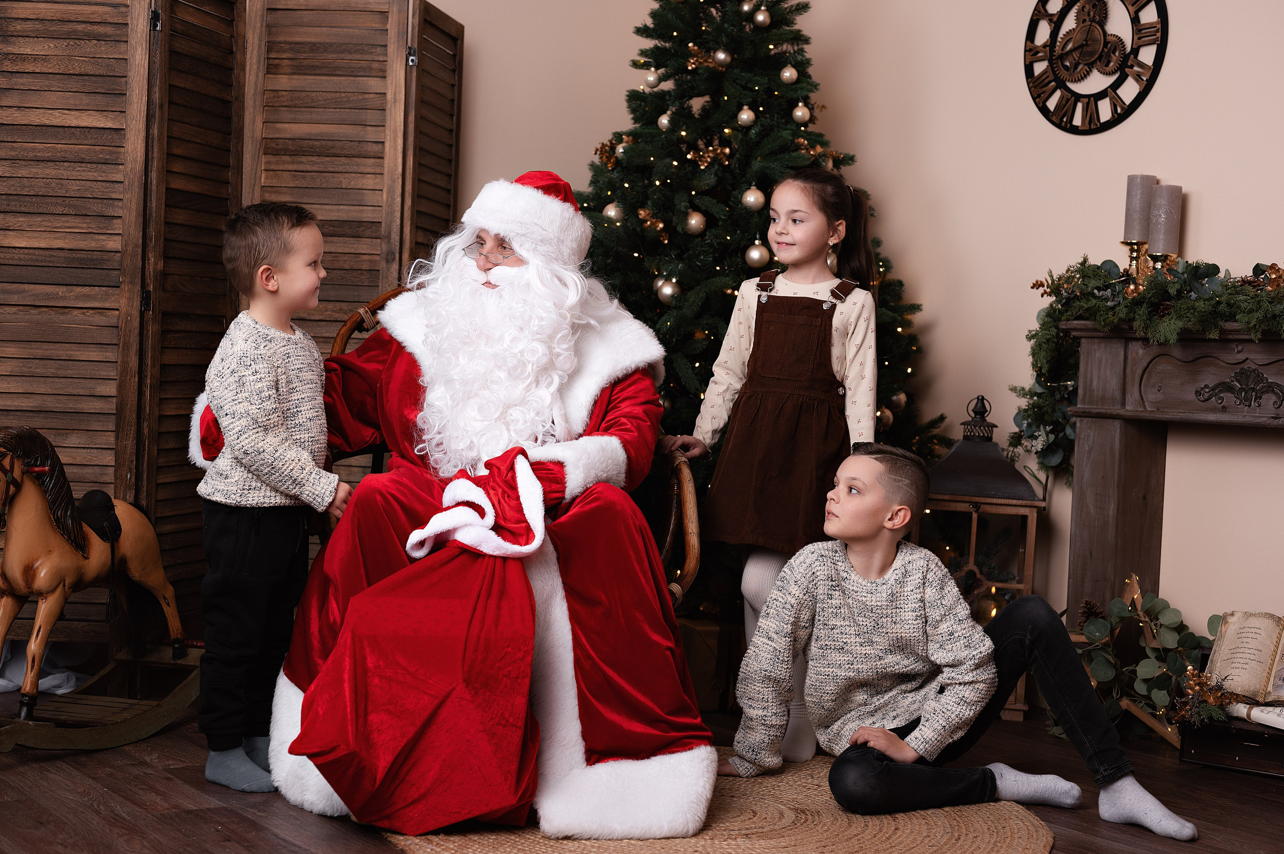 Mit Weihnachtsmann. Kinder- & Familienfotograf in Gaildorf und Umgebung Valentina Vogel