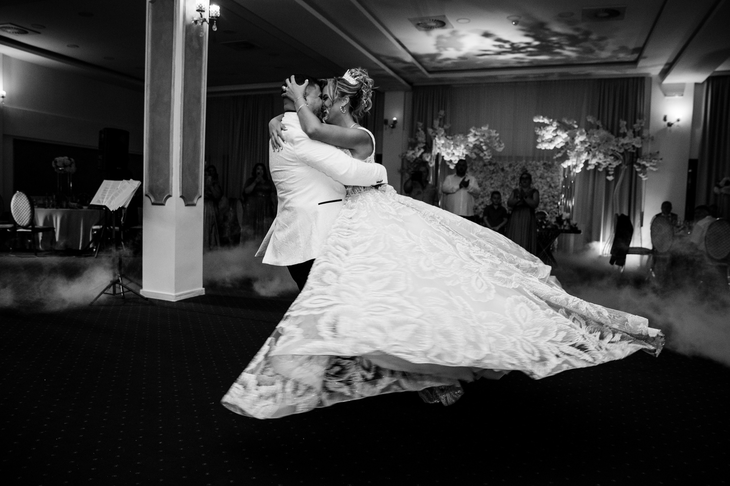 Portofoliu. Fotograf de nunta — Ionut Belea dar si evenimente corporate din Romania