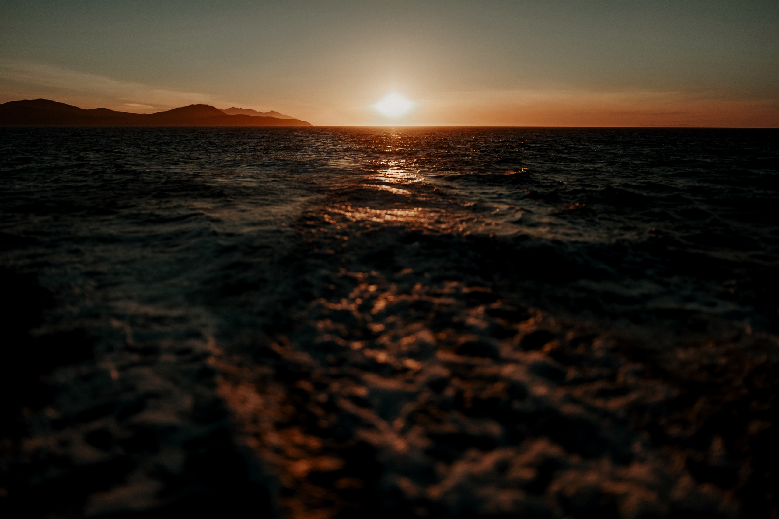 Dragoste pe val de mare -Insula Elba-. Servicii Foto Video în Chișinău și Europa ID-Brothers