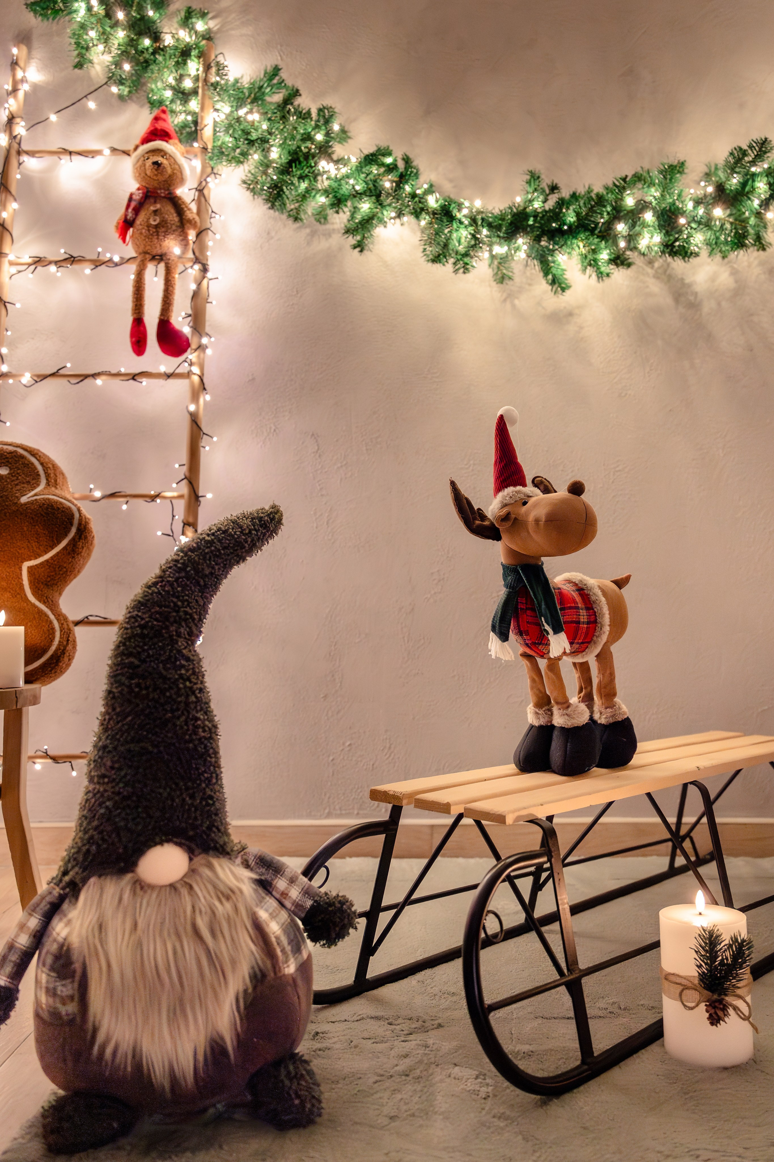 Them Artsy Studios — Ședințe Foto de Crăciun by Fulop Robert & Oana Petrea