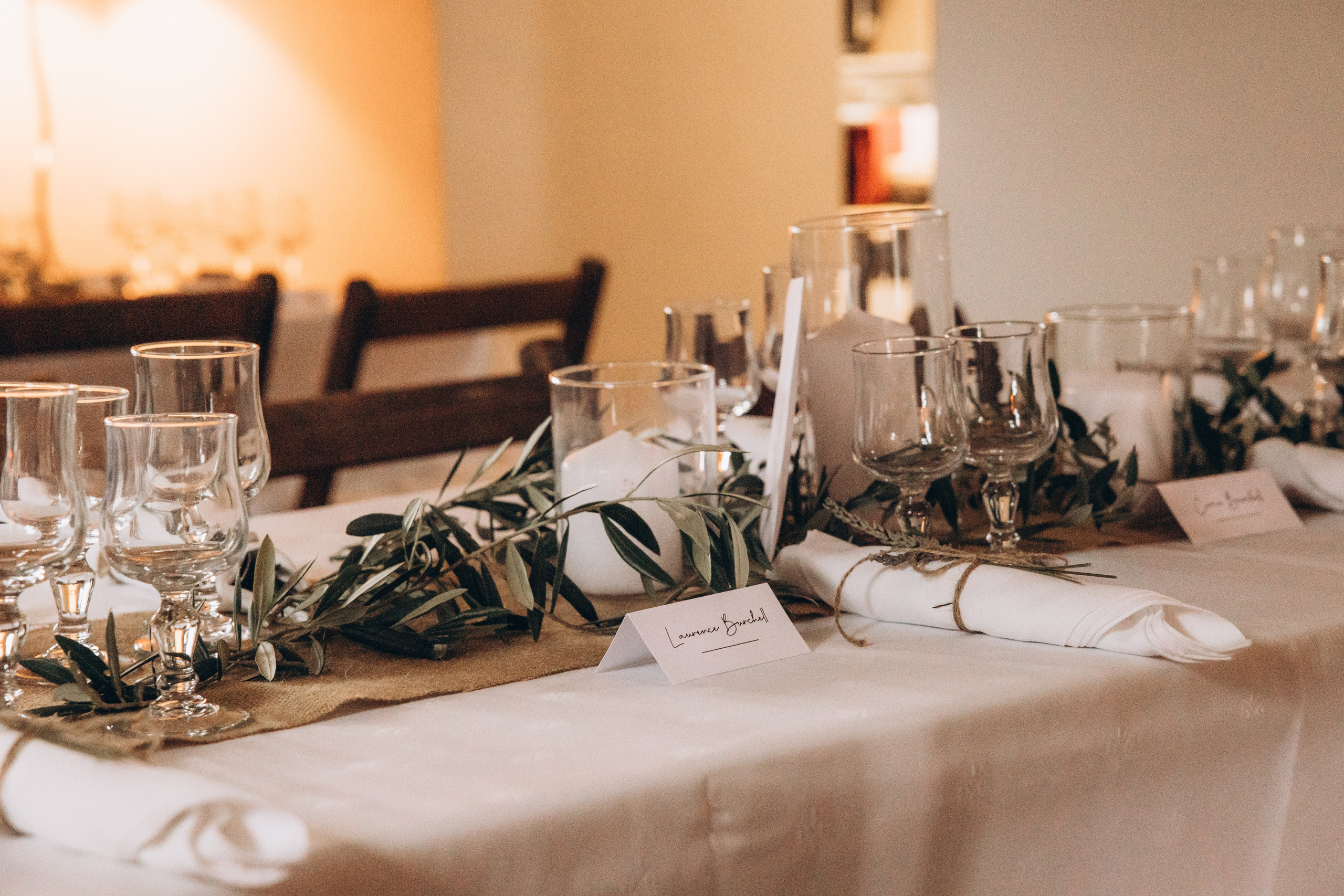 Chloé & Tom. Eugenie Smirnova — wedding, corporate and lifestyle photographer in Toulouse and Southwest France