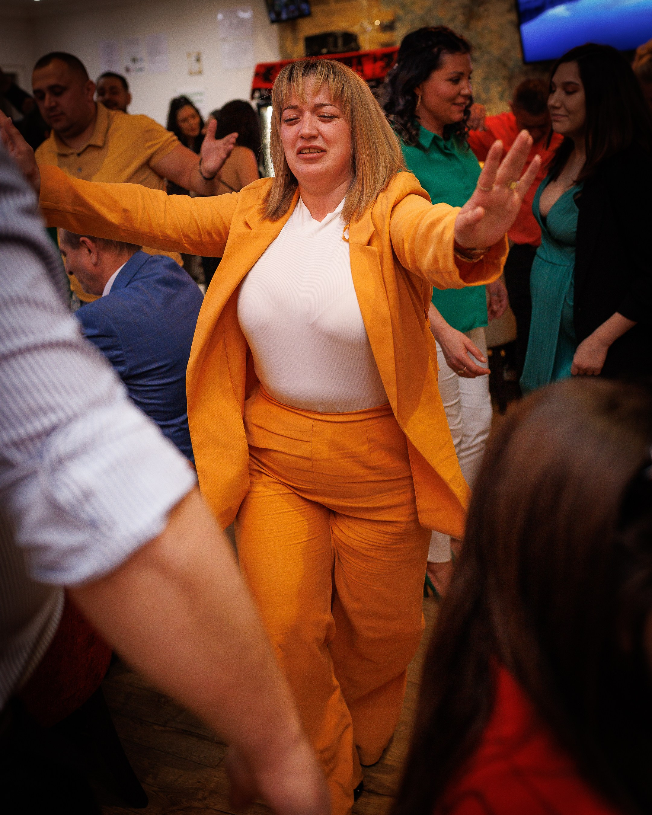 Parties. Https://valphoto.wfolio.pro/