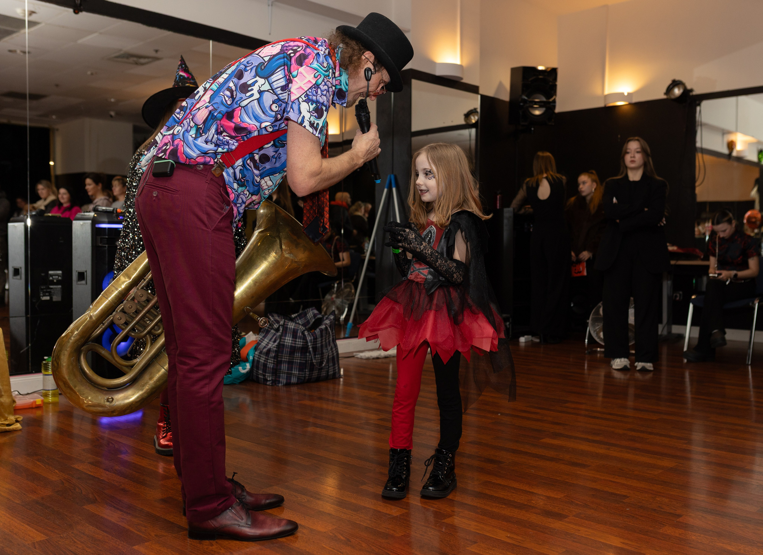 Leo dance studio Helloween 2025. Семейный и детский фотограф в Варшаве Мила Бобровская