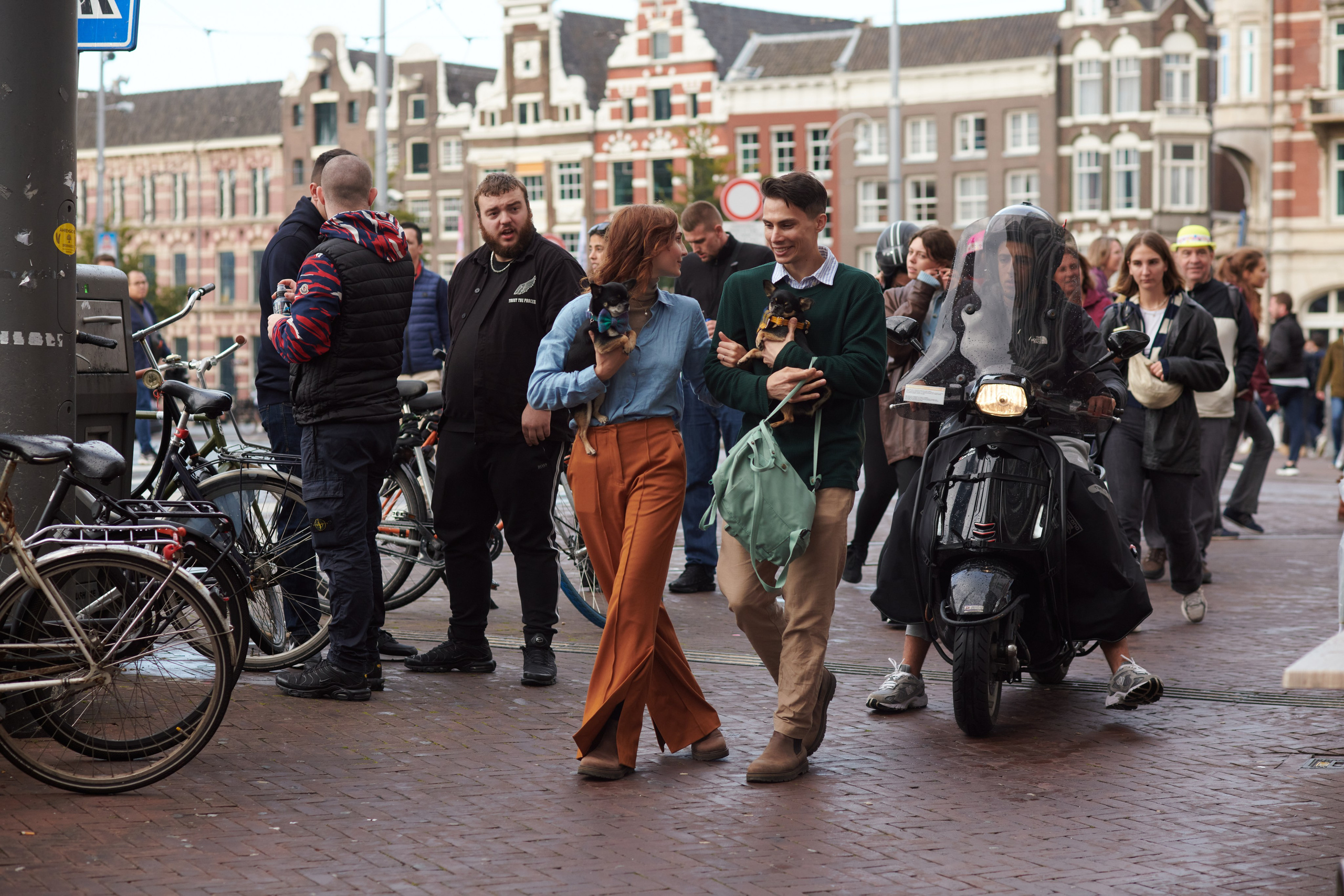 Couple Photoshoot Amsterdam. Portrait and Wedding Photographer Brussels & Amsterdam